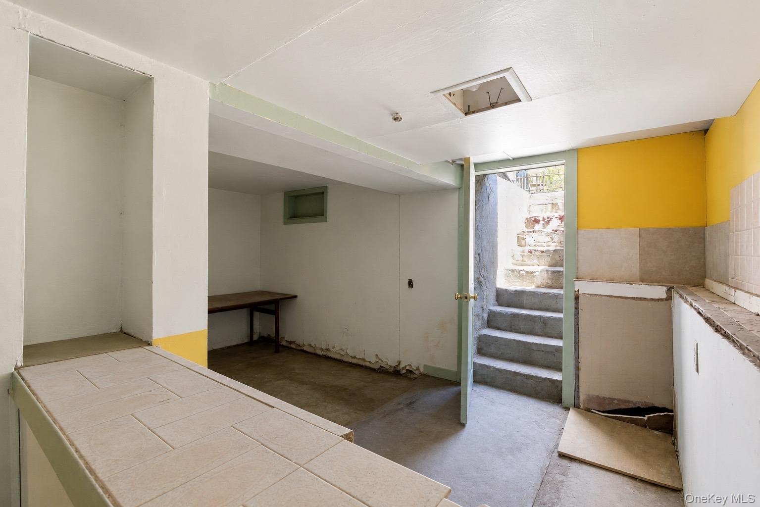 Single Family 119th Queens, NY 11356, MLS-1008317-18