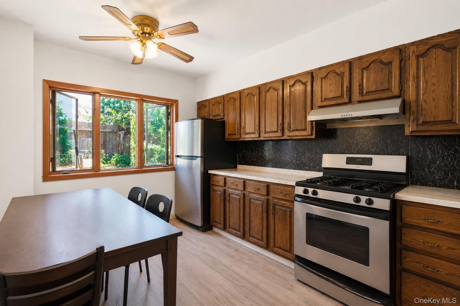 Single Family 119th Queens, NY 11356, MLS-1008317-20