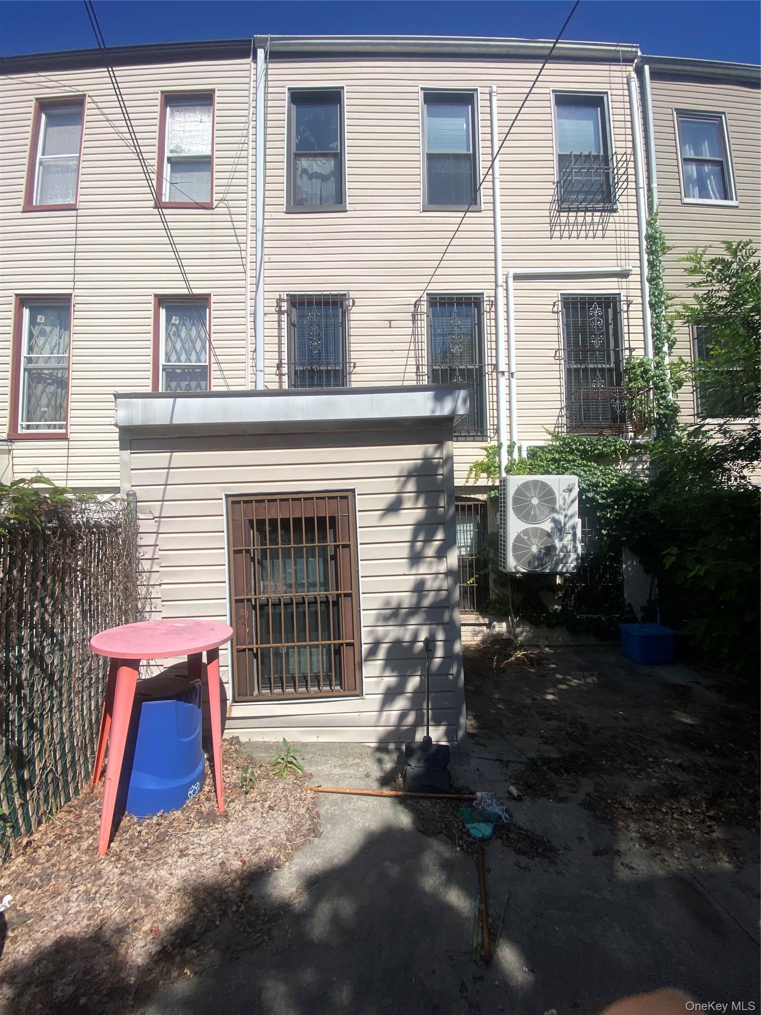 Single Family Covert Brooklyn, NY 11207, MLS-1008355-27
