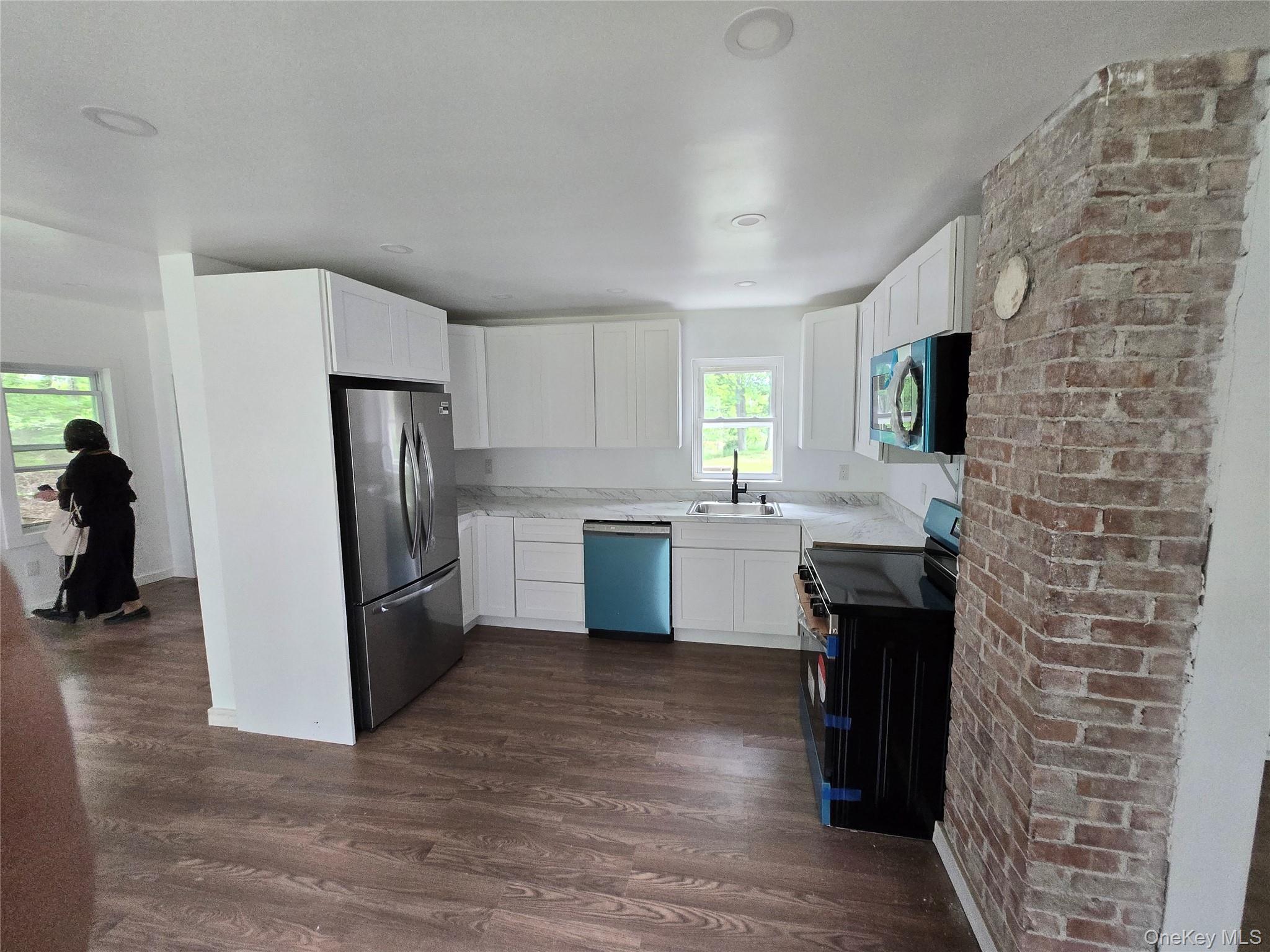 Single Family Spring Glen  Sullivan County, NY 12763, MLS-1008357-12