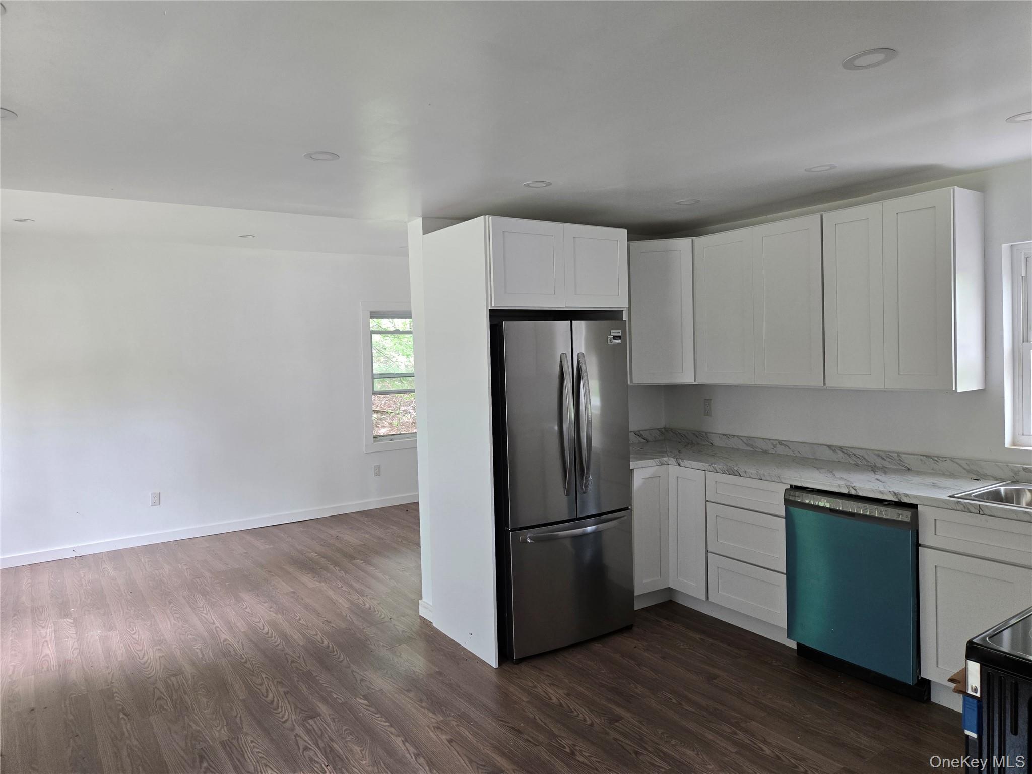 Single Family Spring Glen  Sullivan County, NY 12763, MLS-1008357-24