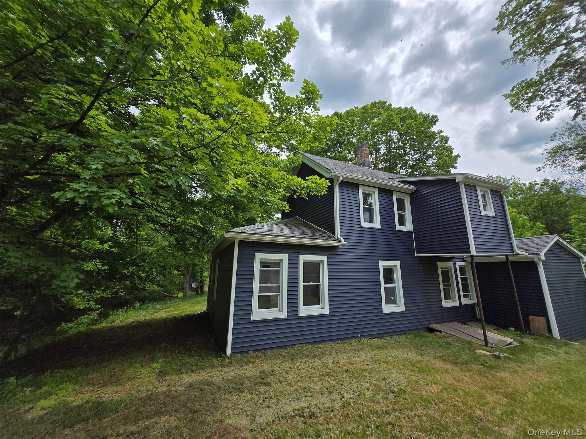 Single Family Spring Glen  Sullivan County, NY 12763, MLS-1008357-7