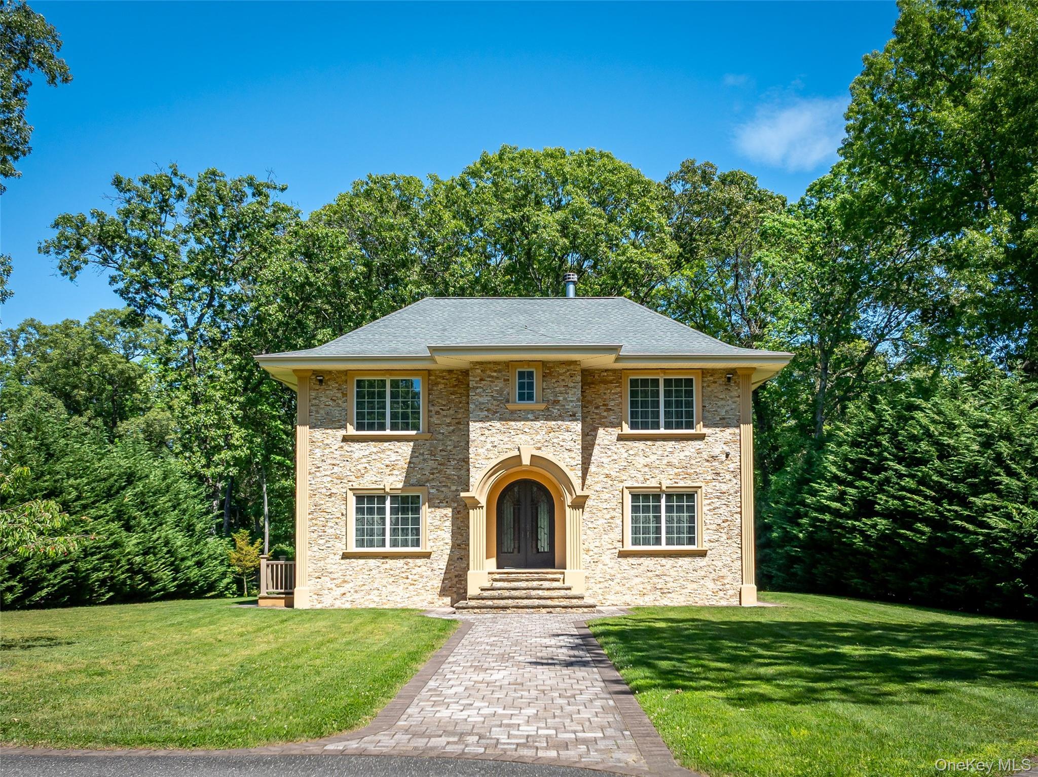 Single Family Old Willets Path Suffolk County, NY 11787, MLS-1008414-2