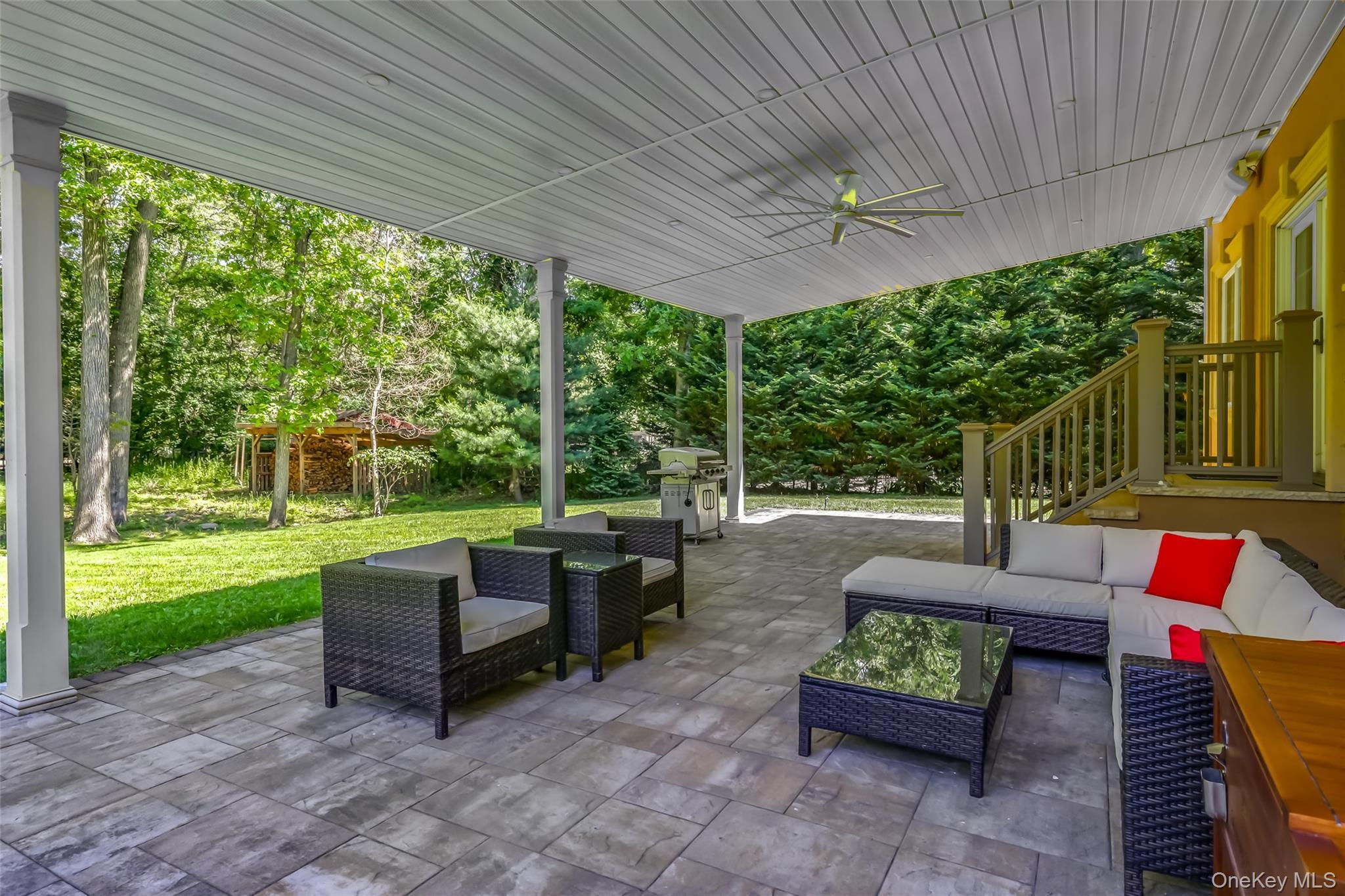 Single Family Old Willets Path Suffolk County, NY 11787, MLS-1008414-30