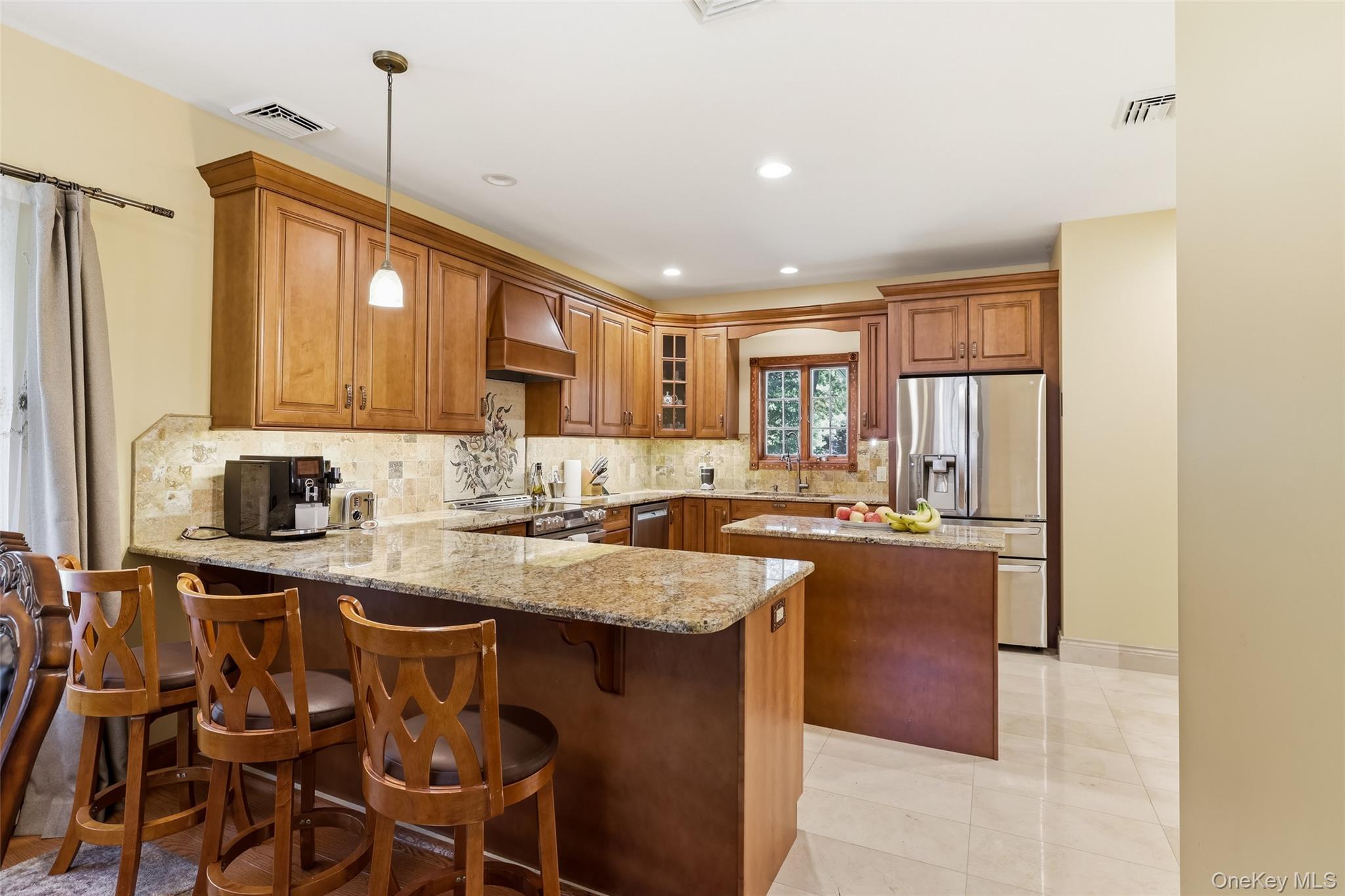 Single Family Old Willets Path Suffolk County, NY 11787, MLS-1008414-6