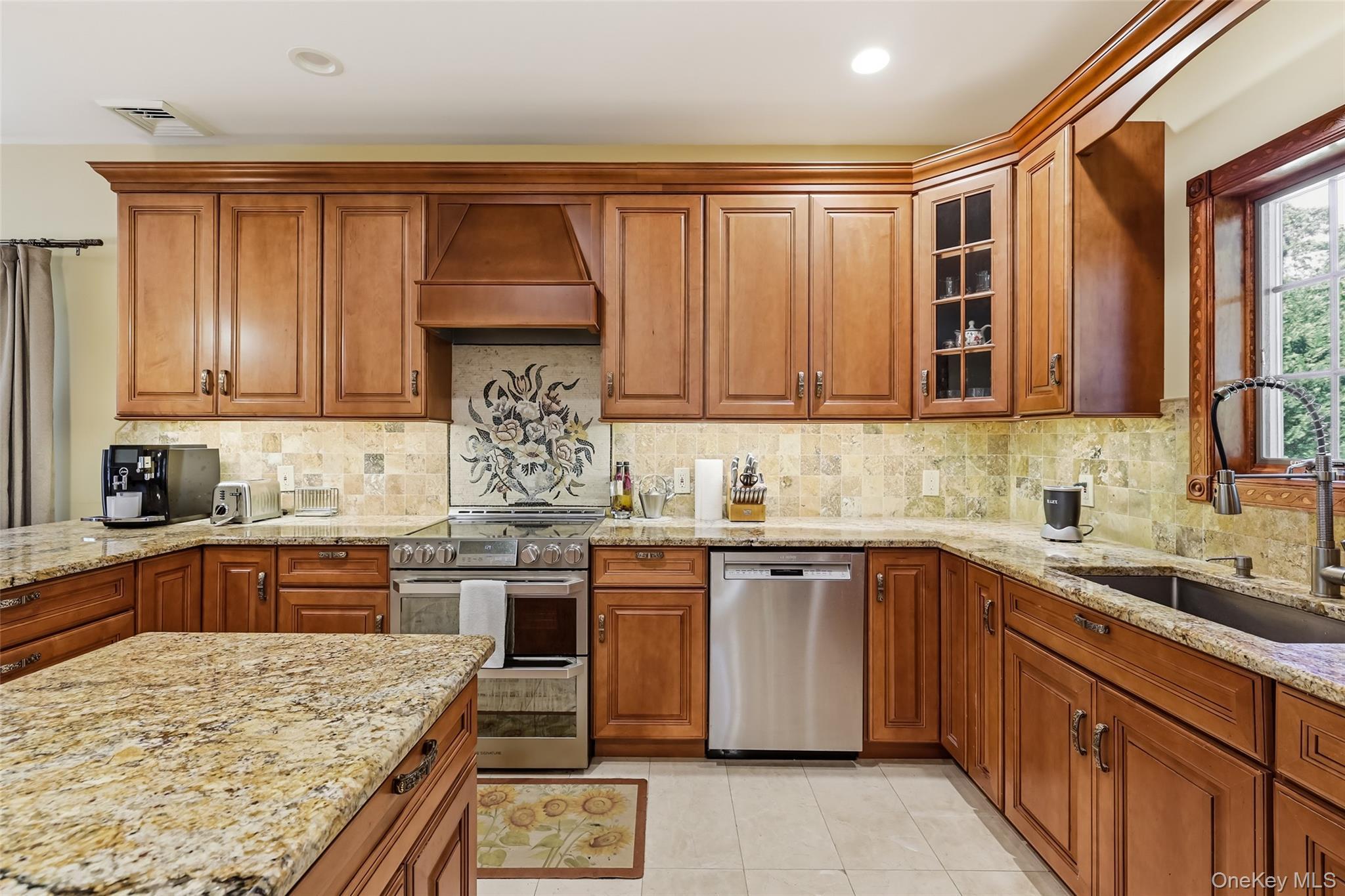 Single Family Old Willets Path Suffolk County, NY 11787, MLS-1008414-7
