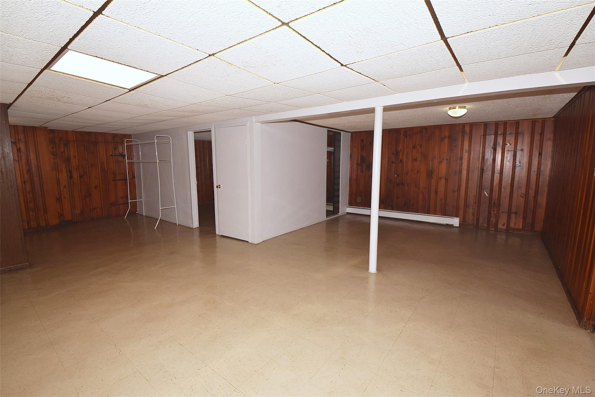 Single Family Bauer Street Nassau County, NY 11003, MLS-1008417-15