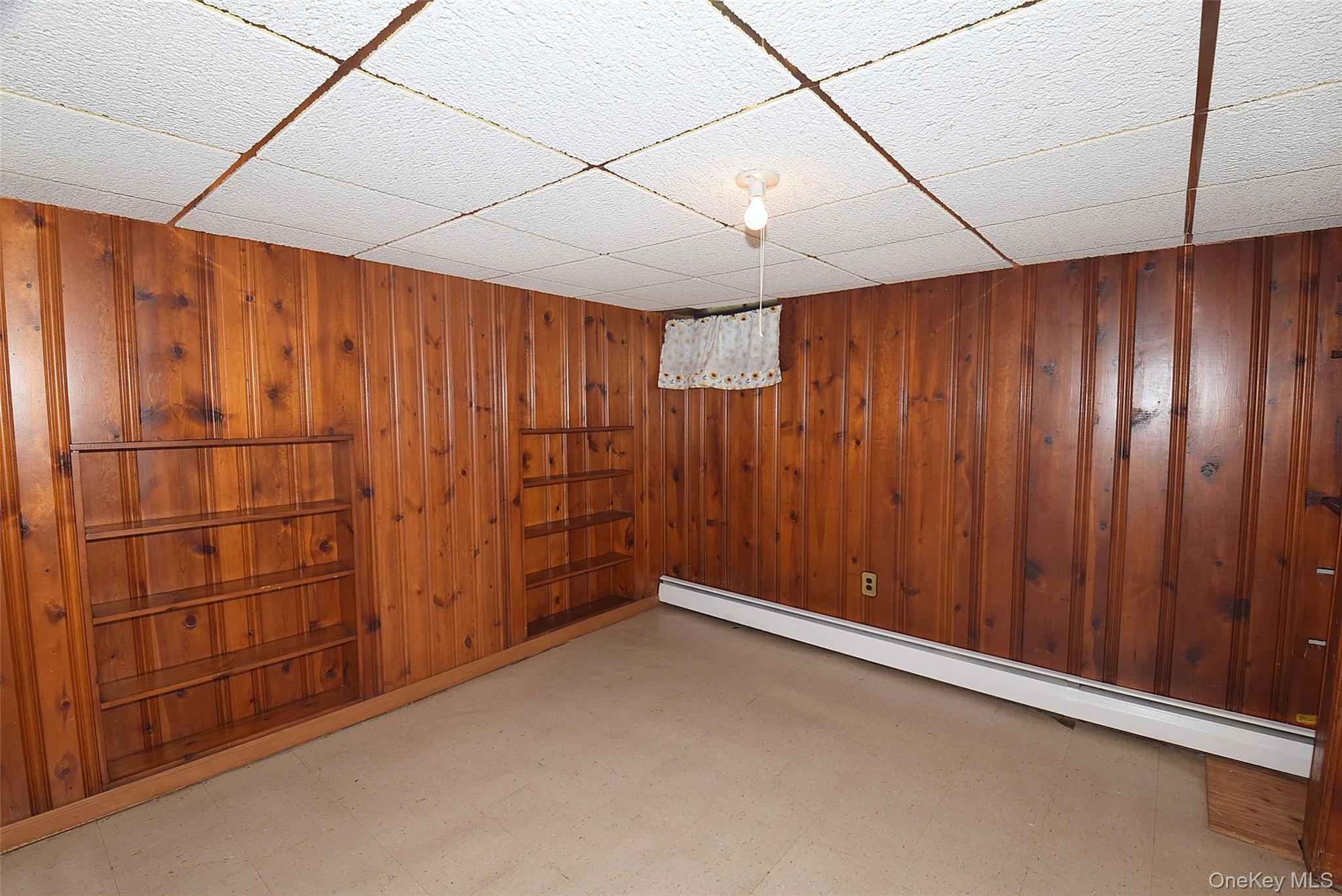 Single Family Bauer Street Nassau County, NY 11003, MLS-1008417-17