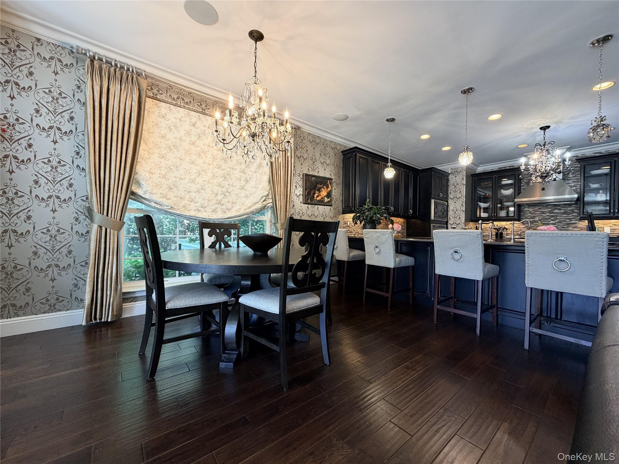Single Family Hamlet Woods Drive Suffolk County, NY 11780, MLS-1008427-15