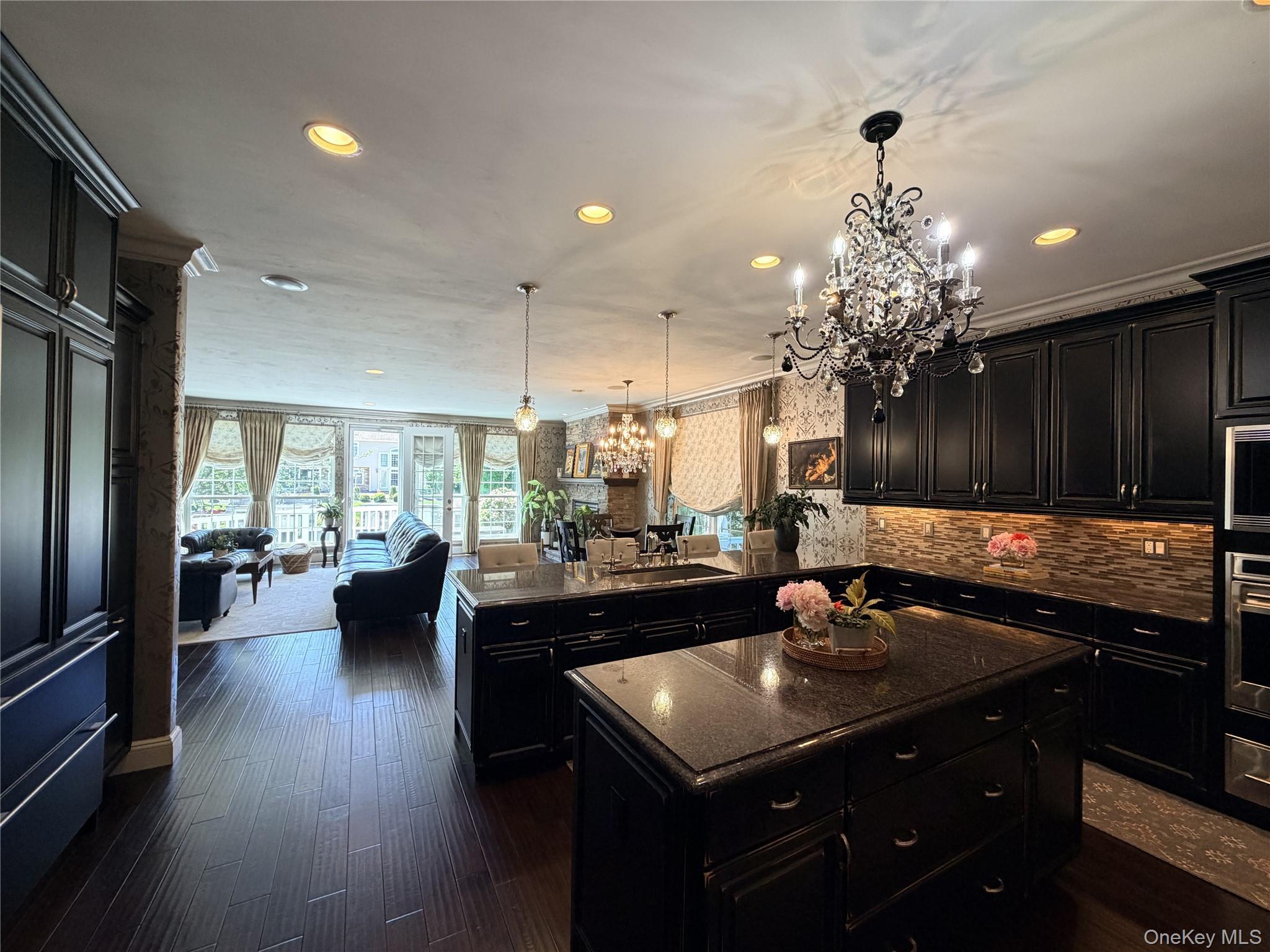 Single Family Hamlet Woods Drive Suffolk County, NY 11780, MLS-1008427-16