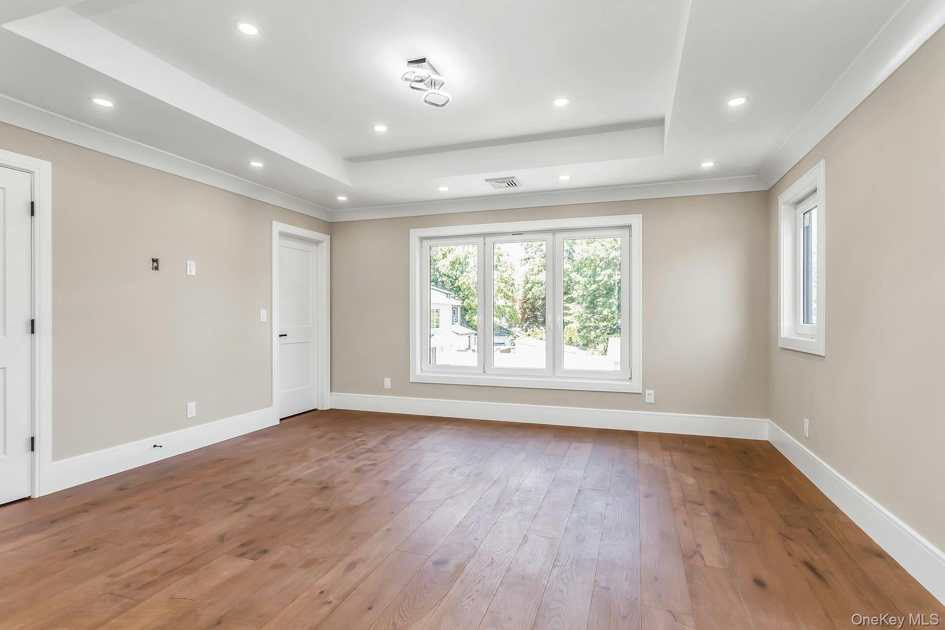 Single Family W Cherry Street Nassau County, NY 11801, MLS-1008430-23