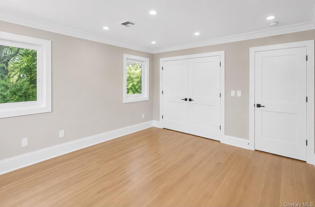 Single Family W Cherry Street Nassau County, NY 11801, MLS-1008430-37