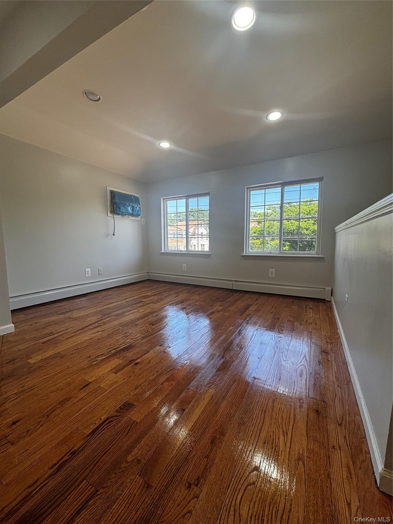 Single Family 140th Avenue Queens, NY 11413, MLS-1008465-13