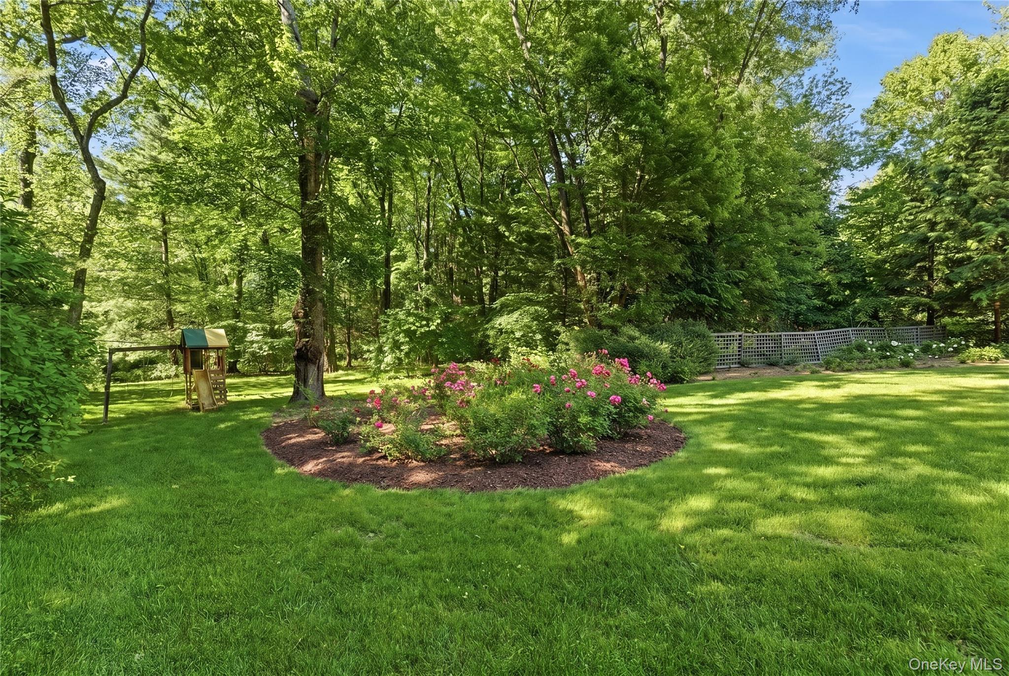 Single Family Old Church Lane Westchester County, NY 10576, MLS-1008473-25