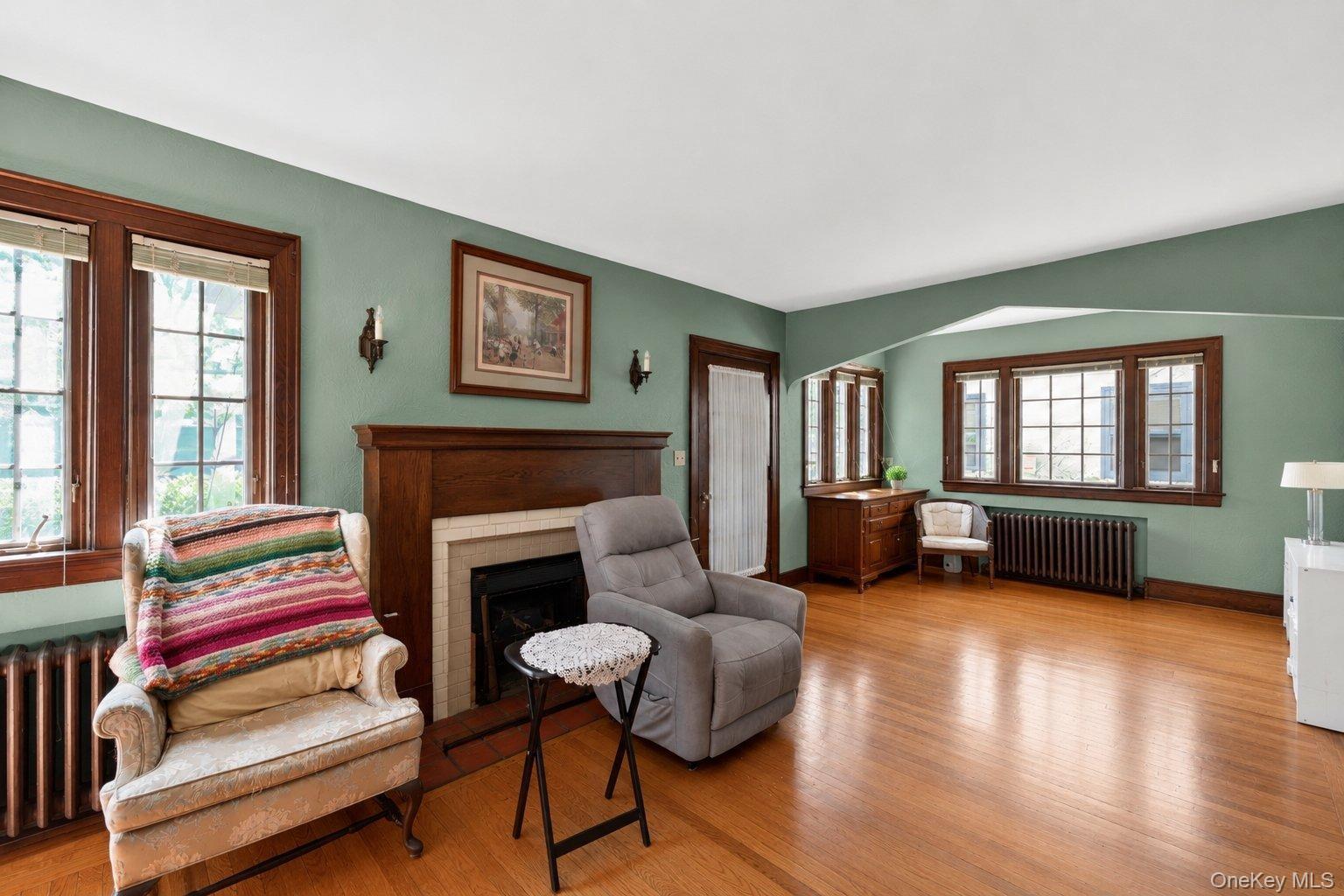 Single Family 169th Street Queens, NY 11358, MLS-1008480-4