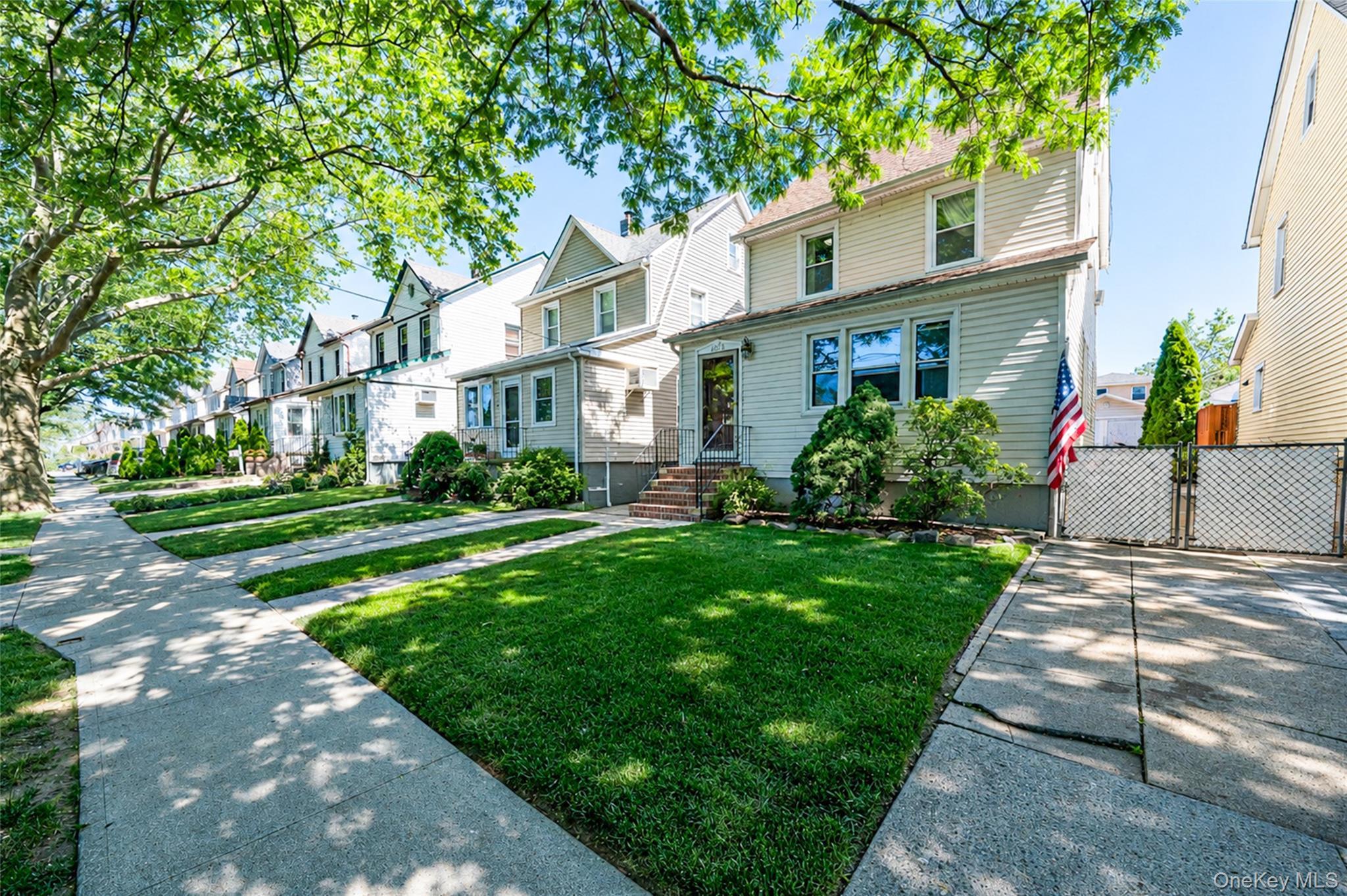 Single Family 88th Queens, NY 11426, MLS-1008486-2