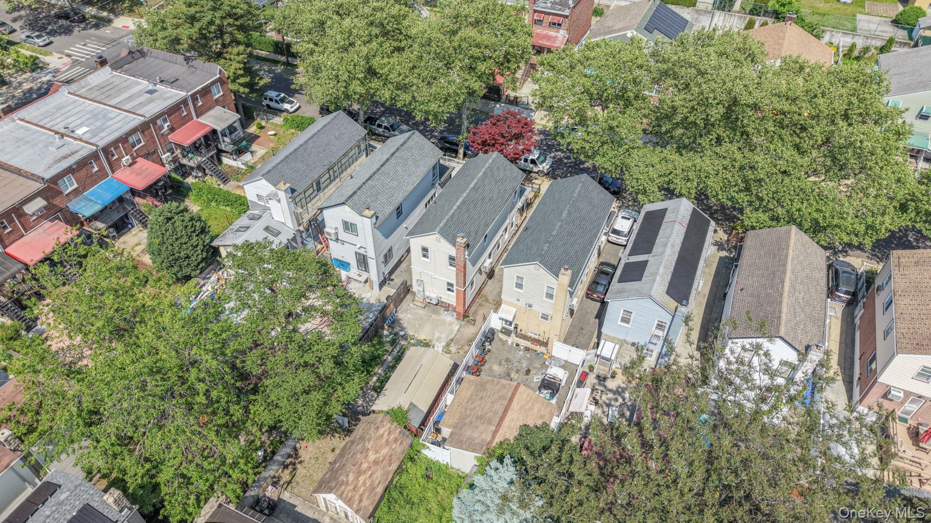 Single Family Murdock  Bronx, NY 10466, MLS-1008512-29