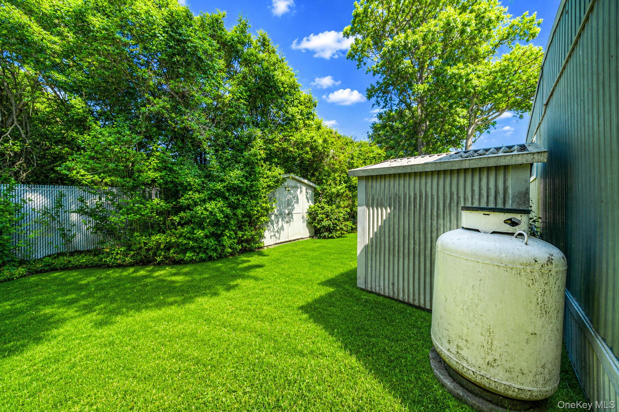 Single Family Buttercup Drive Suffolk County, NY 11716, MLS-1008522-8