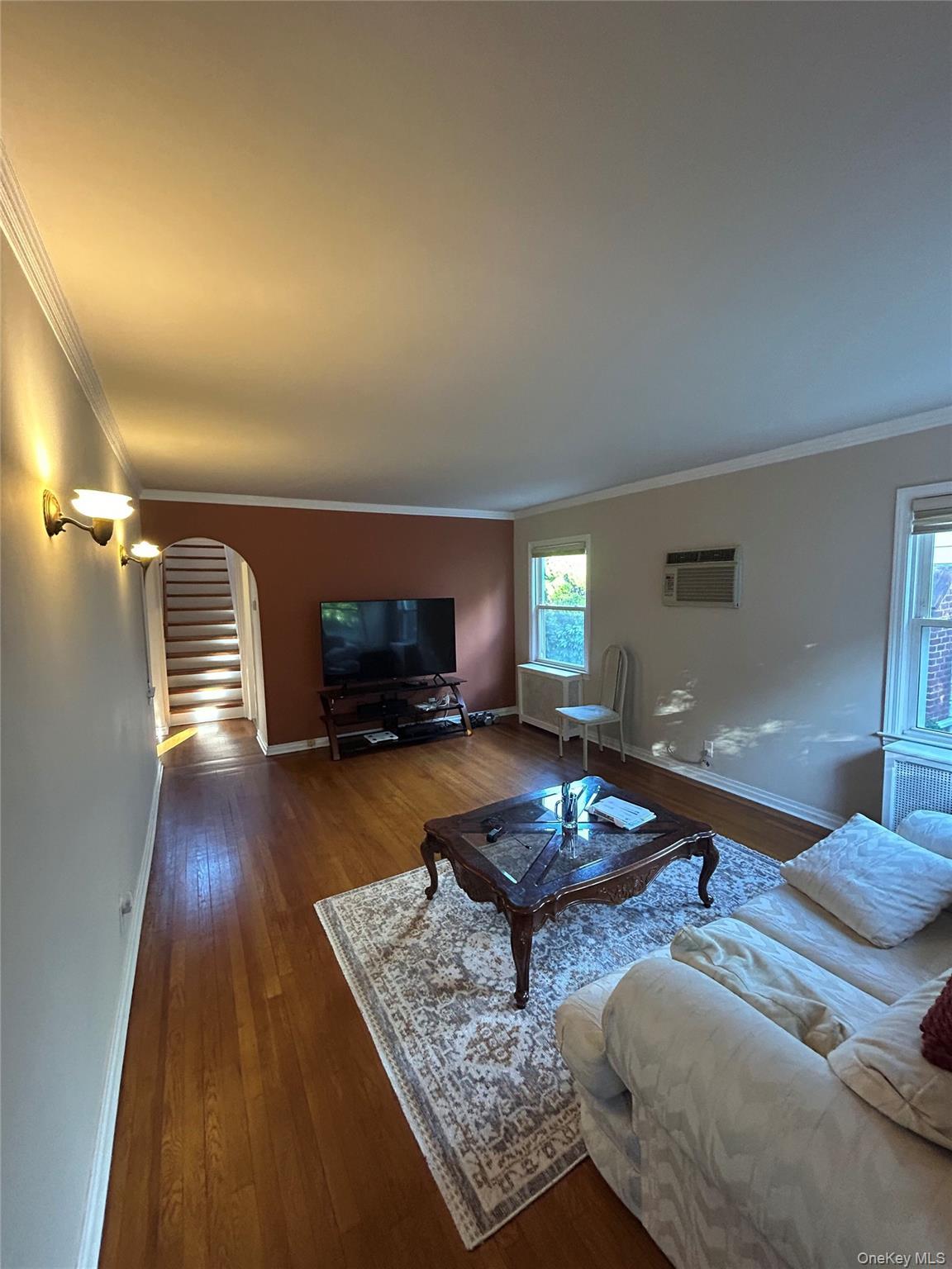 Single Family 250th Queens, NY 11426, MLS-1008542-2