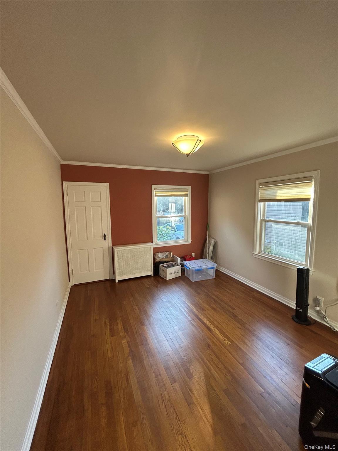 Single Family 250th Queens, NY 11426, MLS-1008542-4