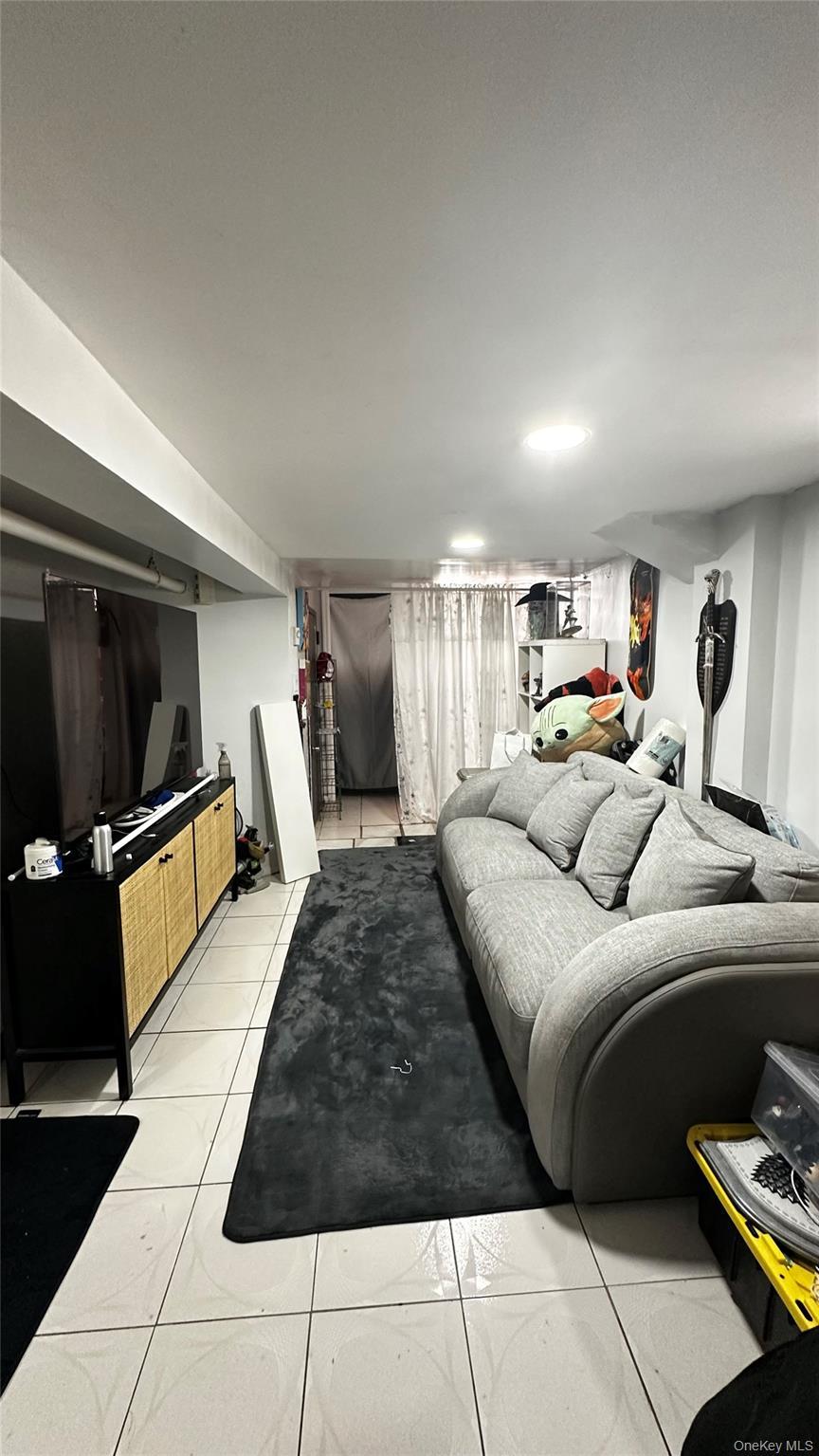Single Family 113th Queens, NY 11419, MLS-1008565-11