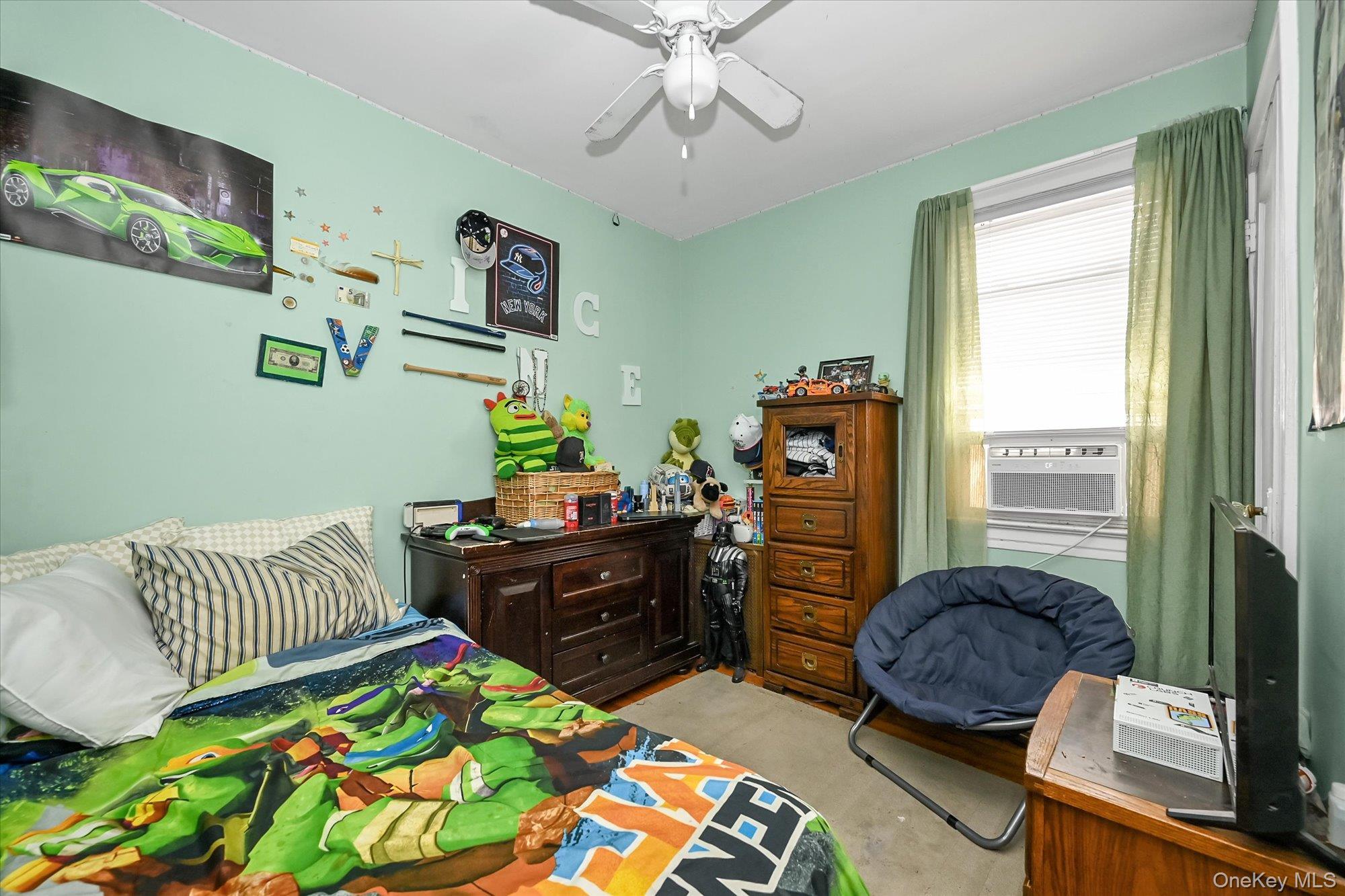 Single Family 73rd Queens, NY 11378, MLS-1008588-13