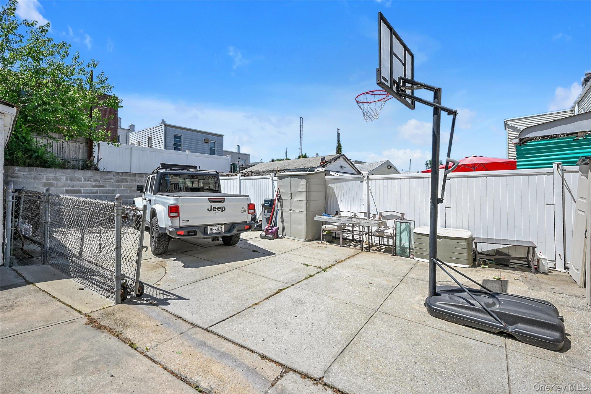 Single Family 73rd Queens, NY 11378, MLS-1008588-19