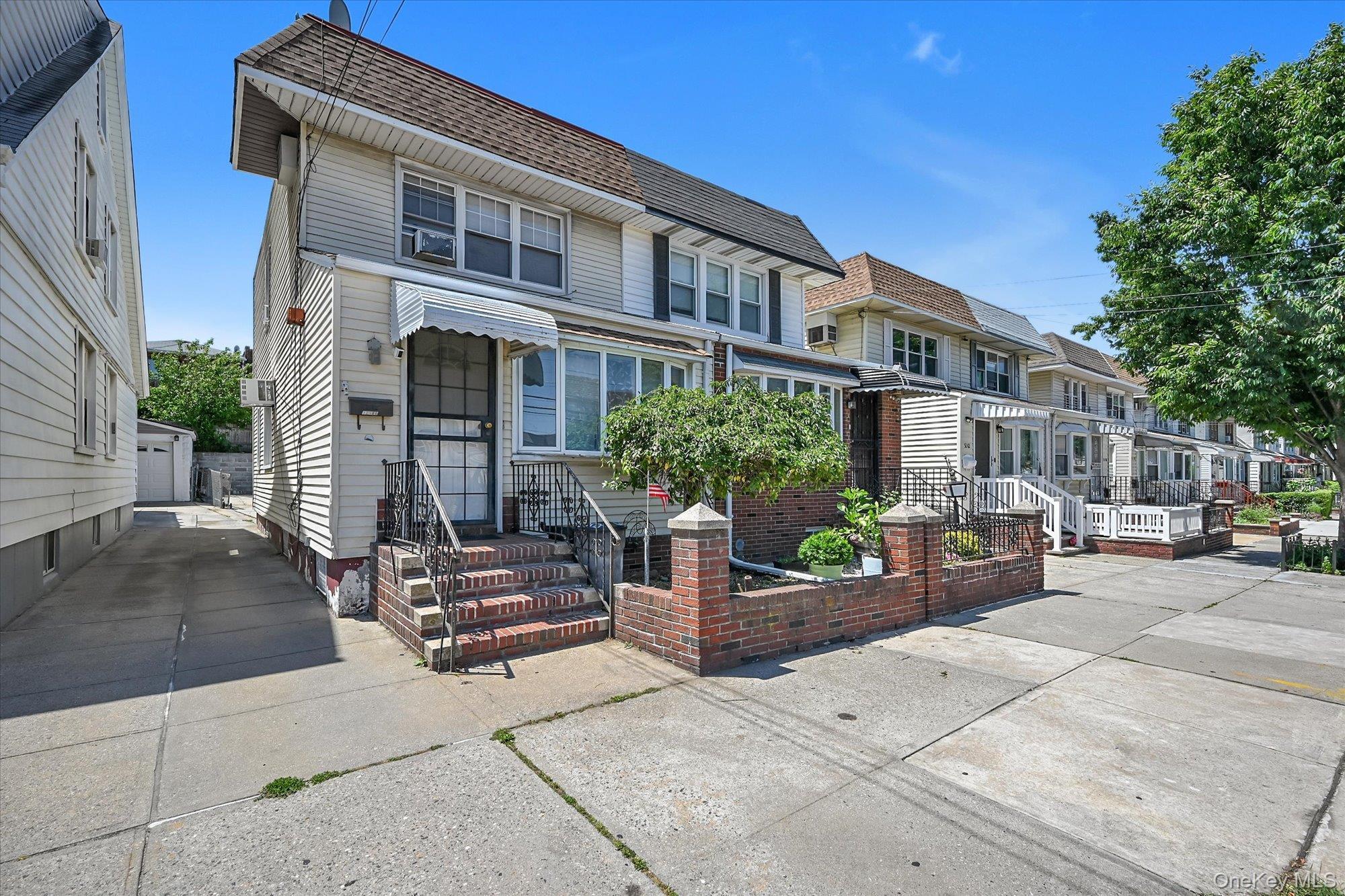 Single Family 73rd Queens, NY 11378, MLS-1008588-3
