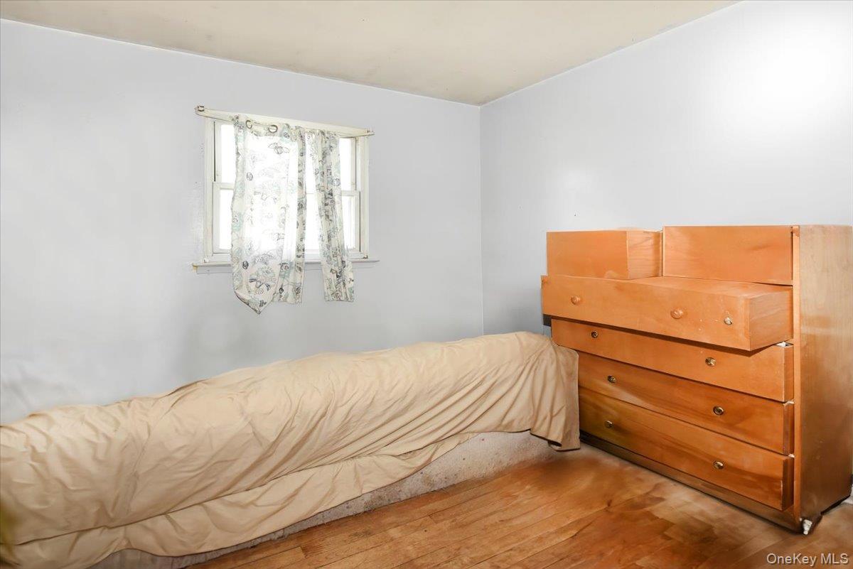 Single Family 127th  Queens, NY 11434, MLS-1008603-11