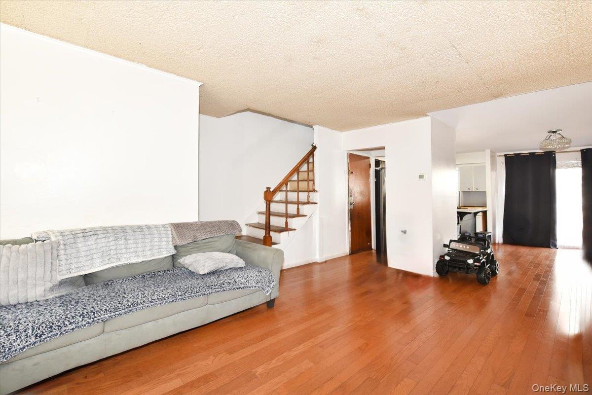 Single Family 127th  Queens, NY 11434, MLS-1008603-5