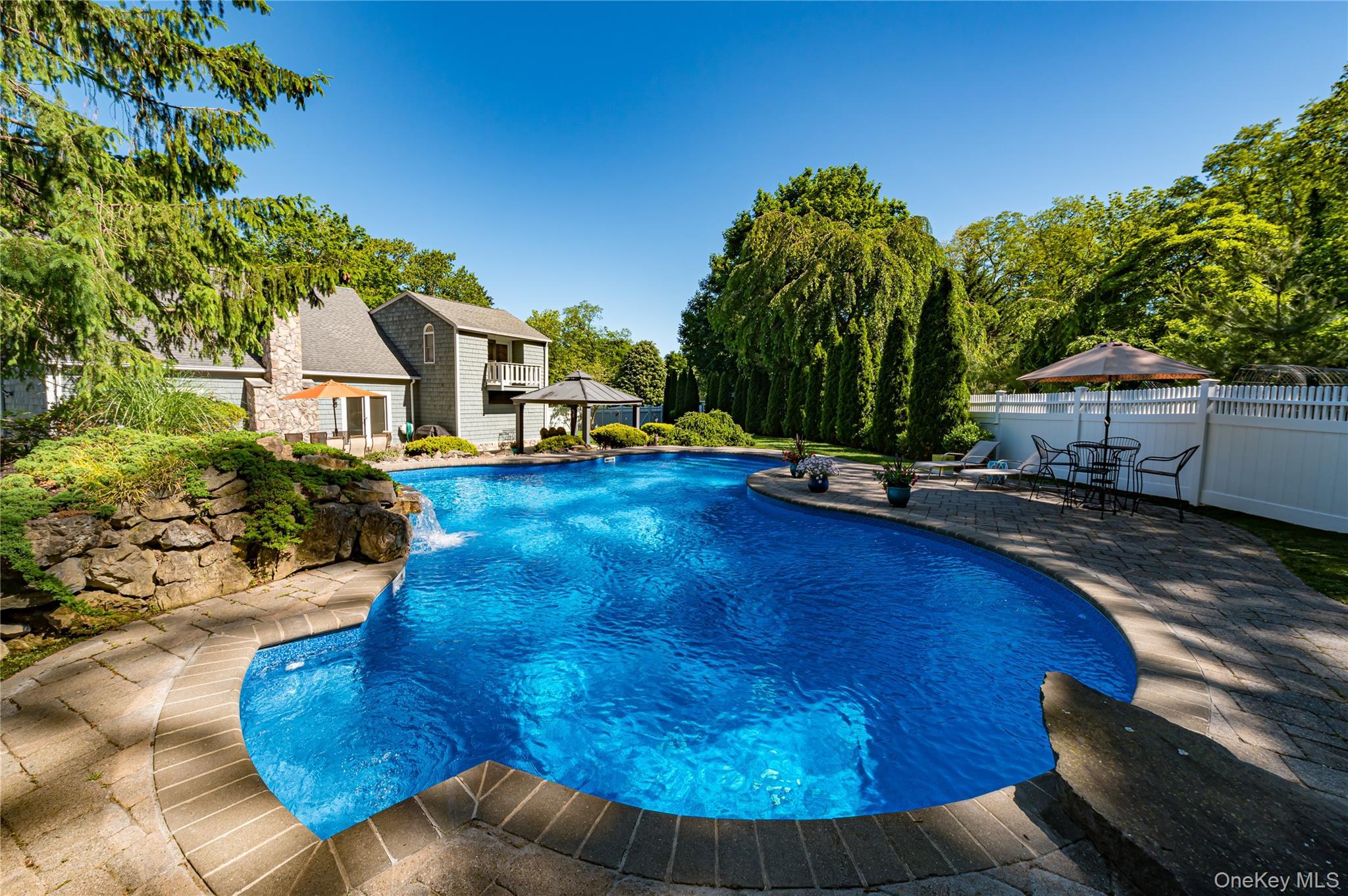 Single Family N Country Road  Suffolk County, NY 11786, MLS-1008653-20