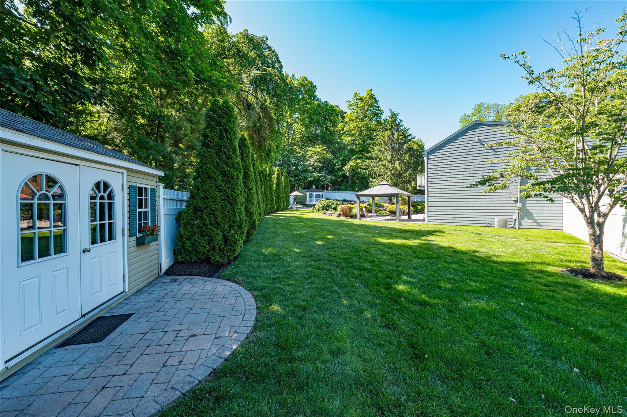 Single Family N Country Road  Suffolk County, NY 11786, MLS-1008653-25
