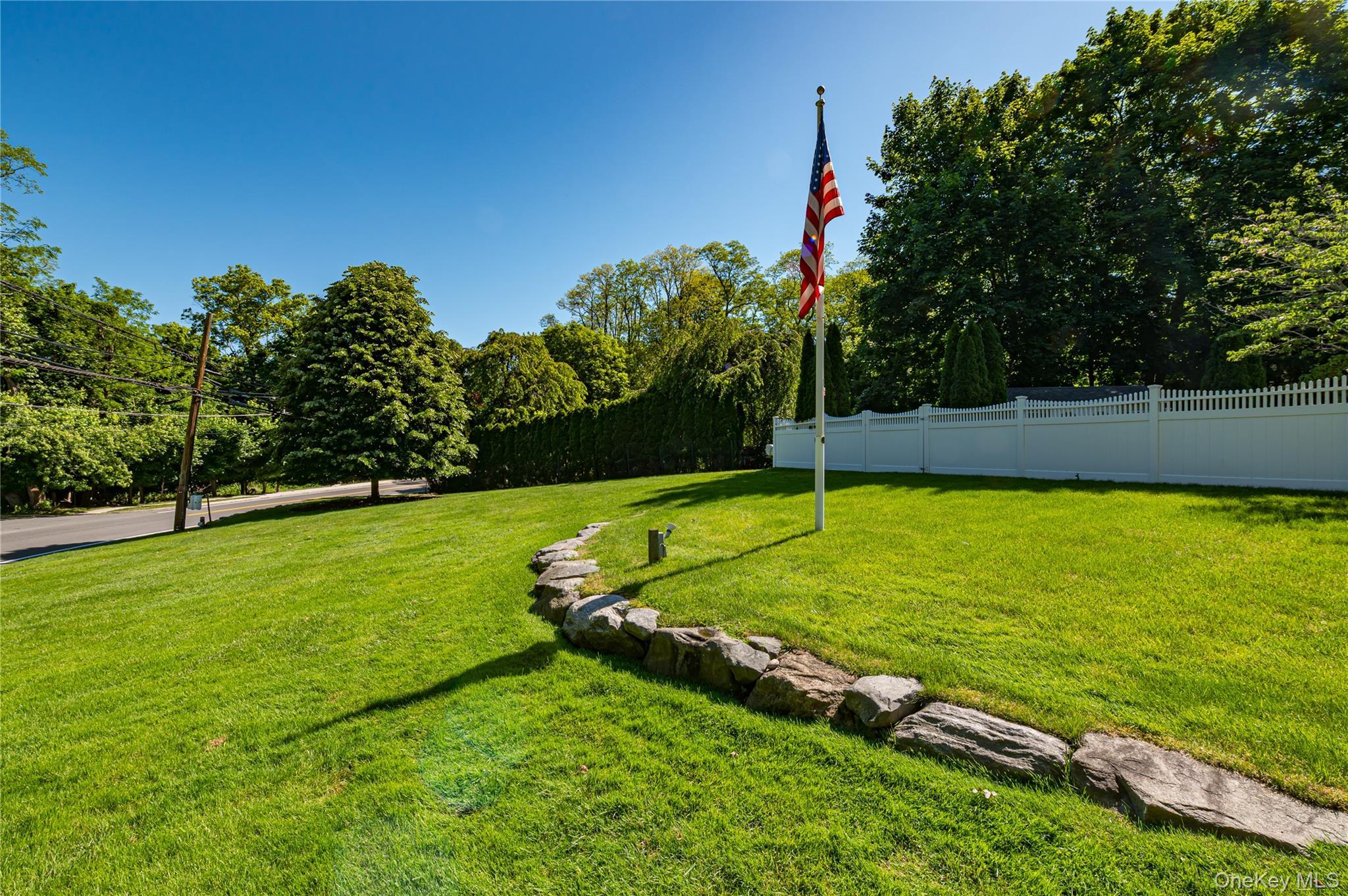 Single Family N Country Road  Suffolk County, NY 11786, MLS-1008653-27