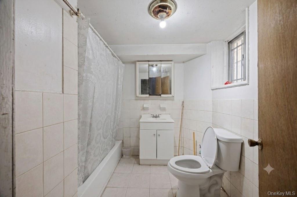 Single Family Shakespeare Avenue Bronx, NY 10452, MLS-1008679-8