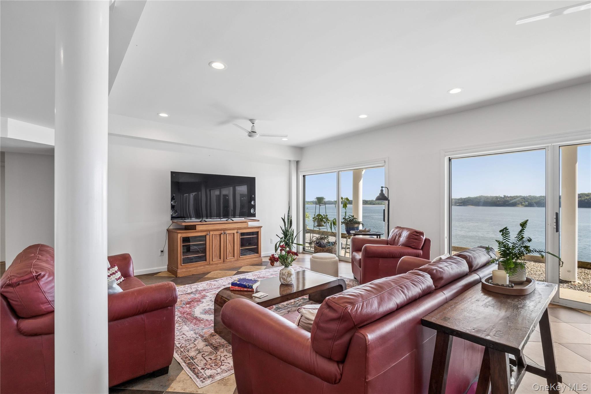 Single Family Laurel Cove Road  Nassau County, NY 11771, MLS-1008706-18