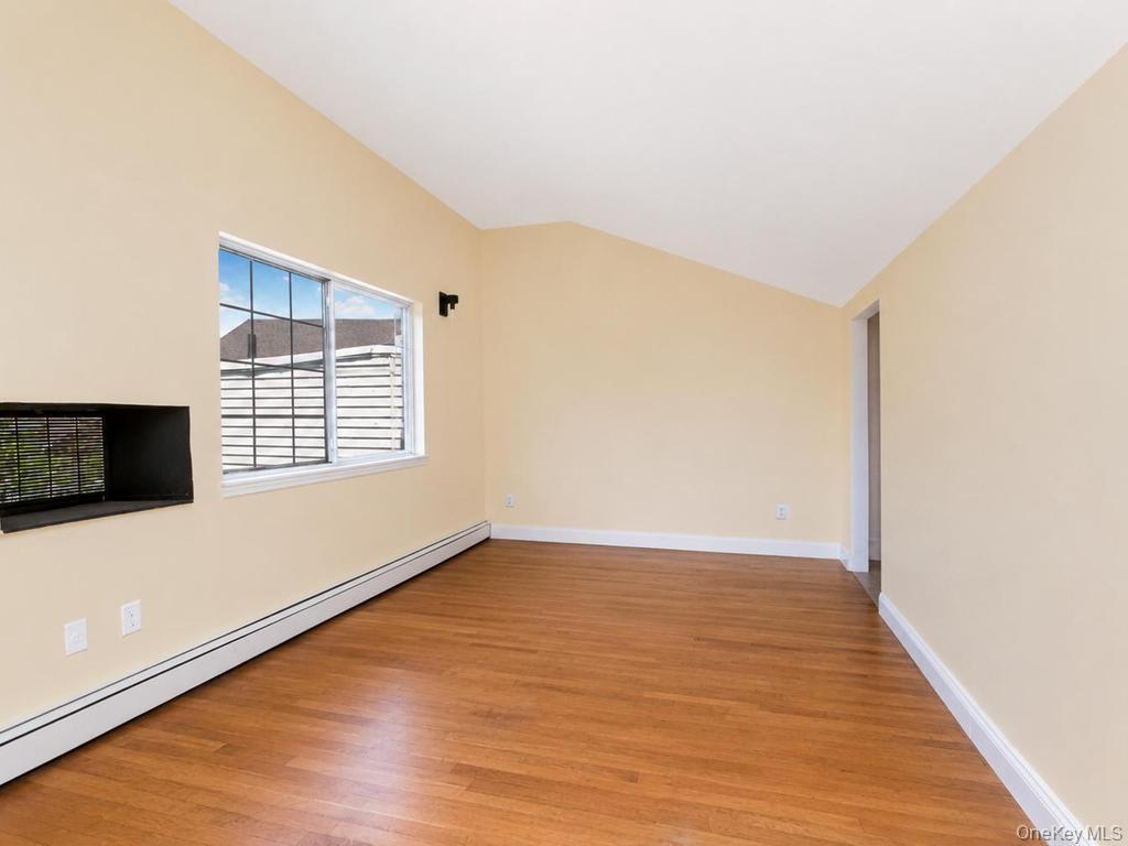 Single Family Cruger Avenue Bronx, NY 10462, MLS-1008737-10