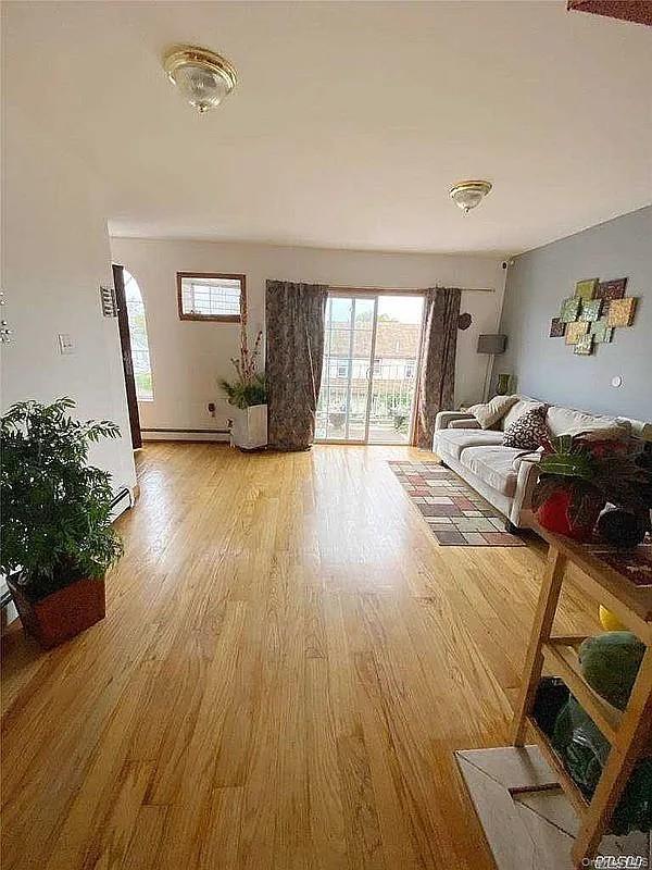 Single Family 90th Avenue Queens, NY 11432, MLS-1008749-3