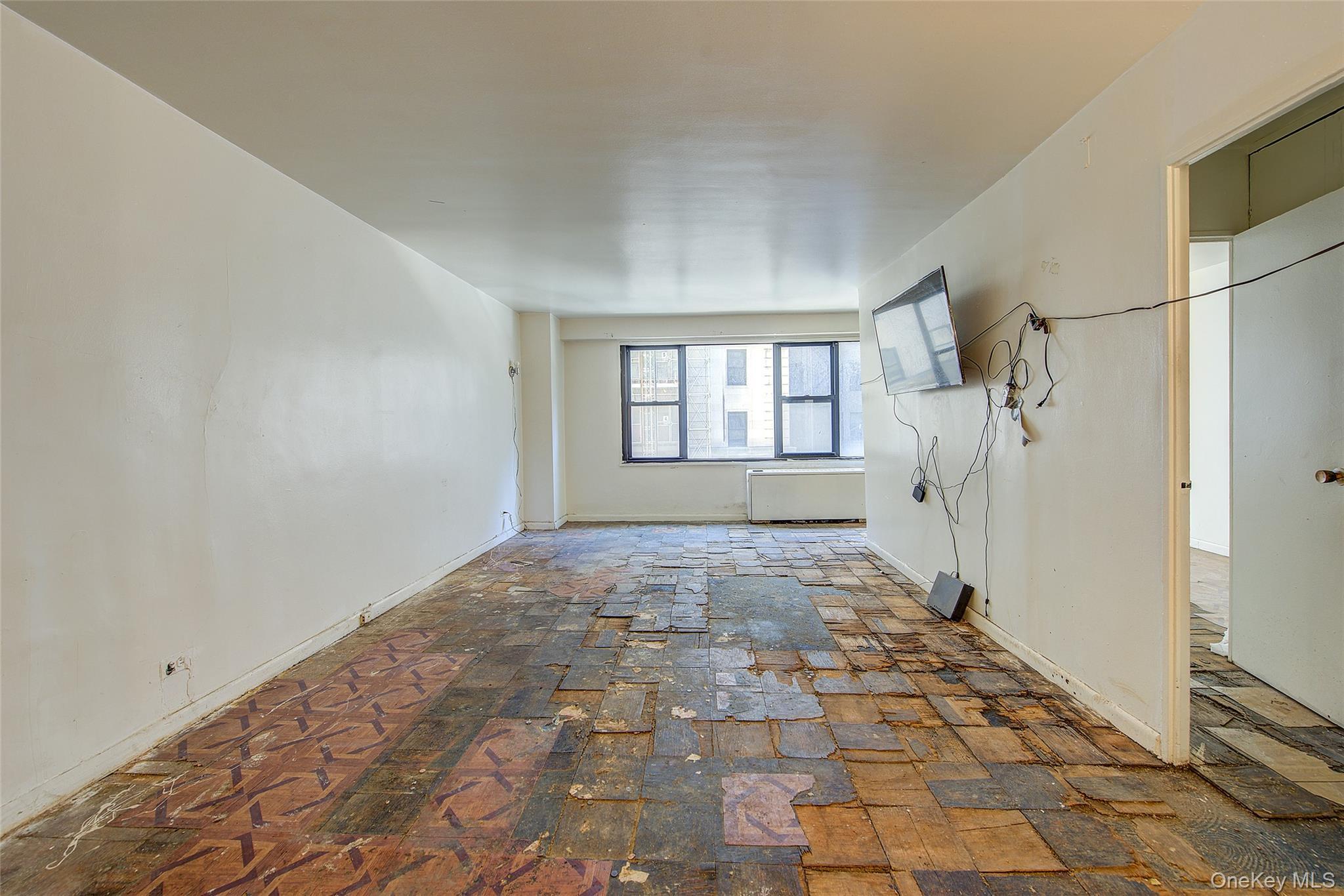 Coop Livingston  Brooklyn, NY 11201, MLS-1008762-19