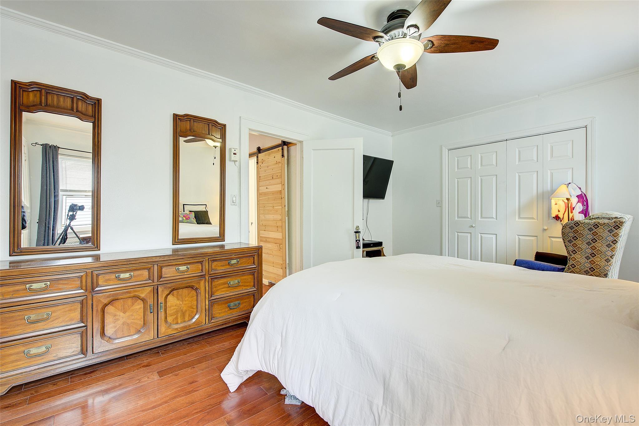 Single Family 236th Street Queens, NY 11427, MLS-1008769-25