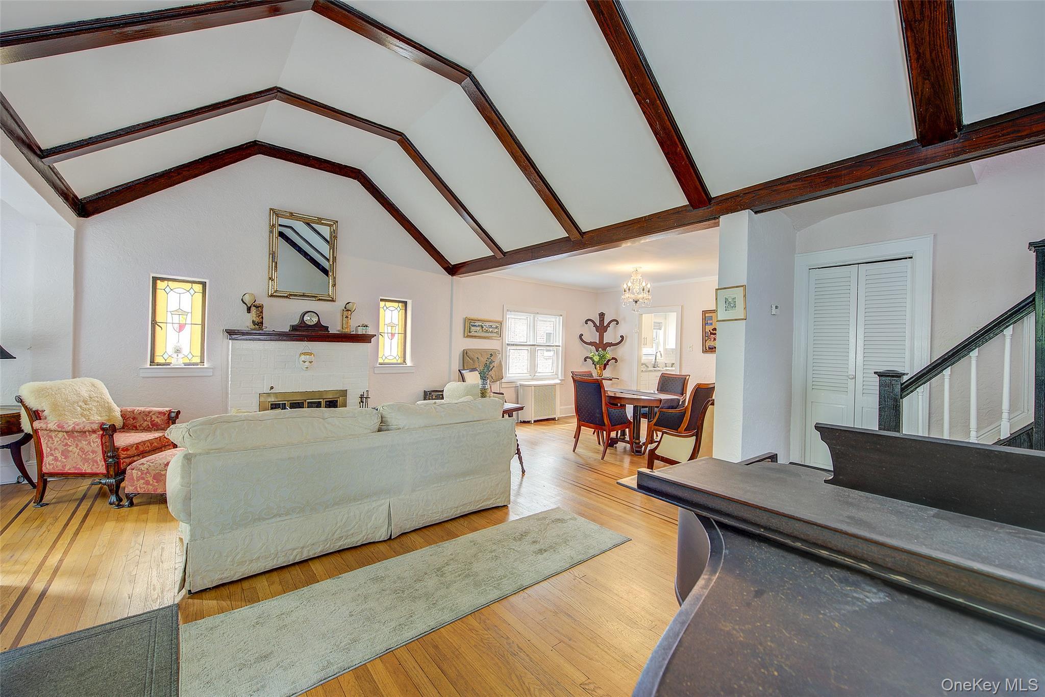 Single Family 236th Street Queens, NY 11427, MLS-1008769-4
