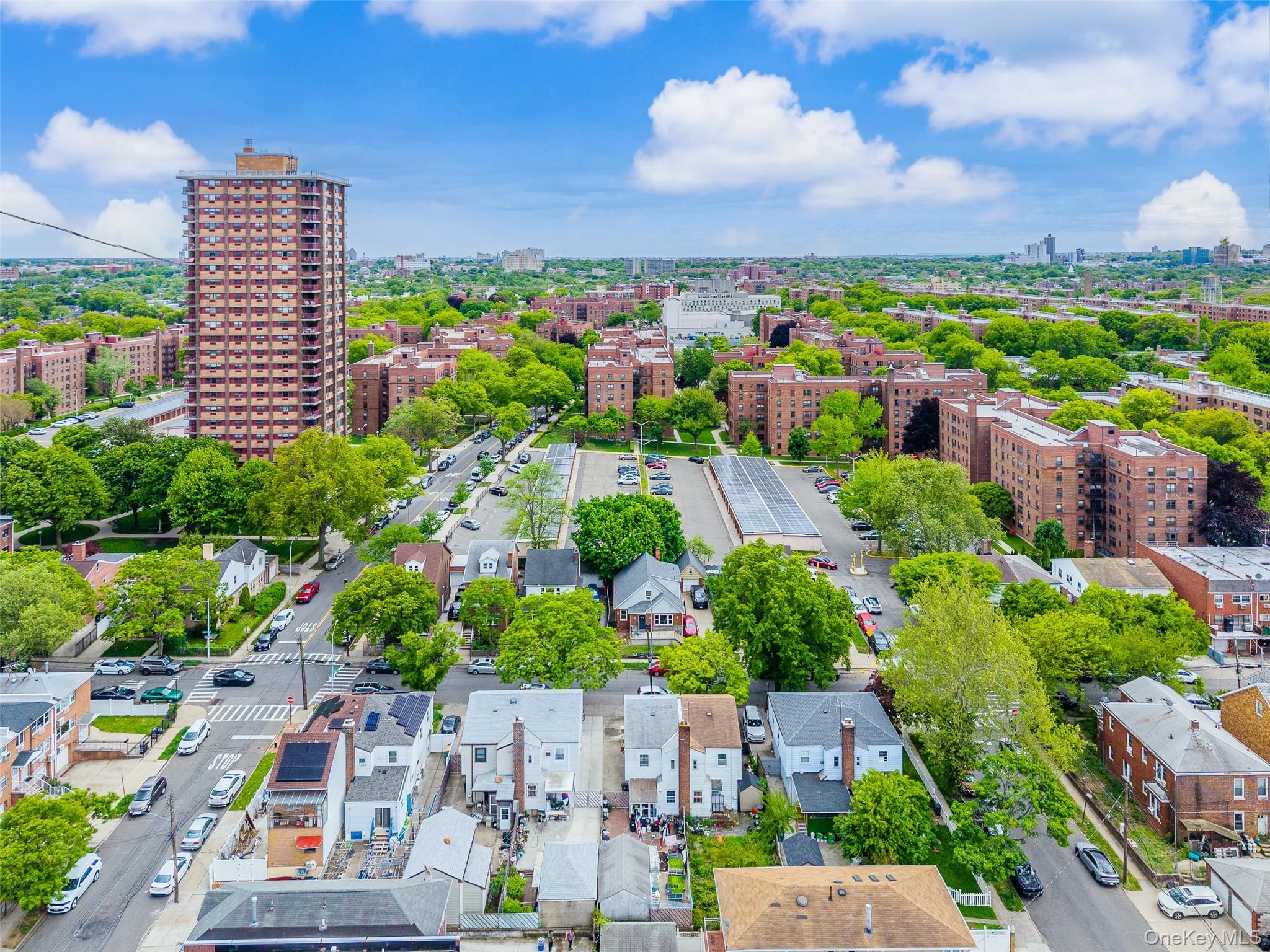Single Family 65th Queens, NY 11365, MLS-1008808-25