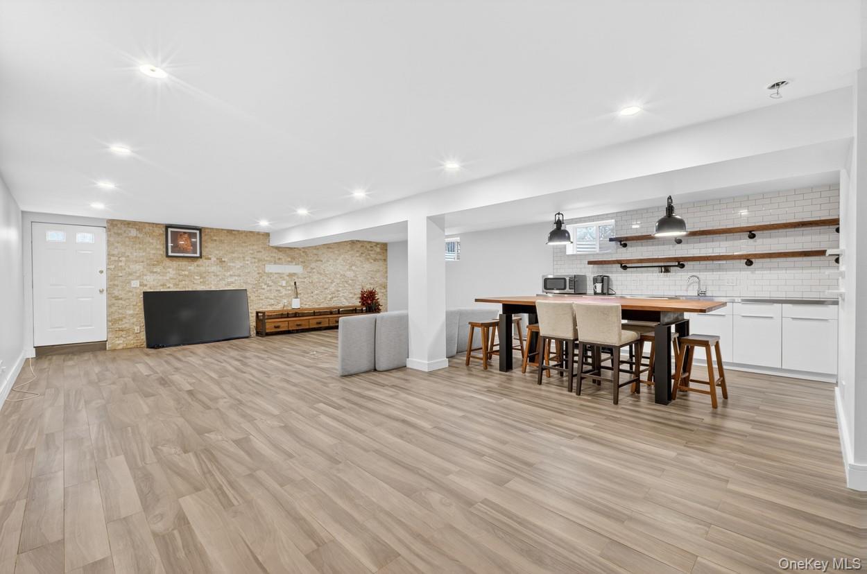 Single Family 242nd Street  Queens, NY 11362, MLS-1008824-36