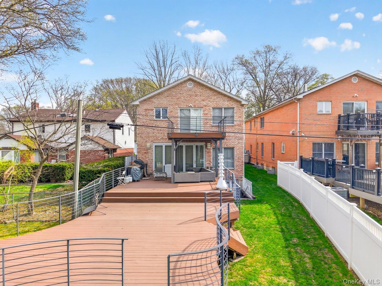 Single Family 242nd Street  Queens, NY 11362, MLS-1008824-47