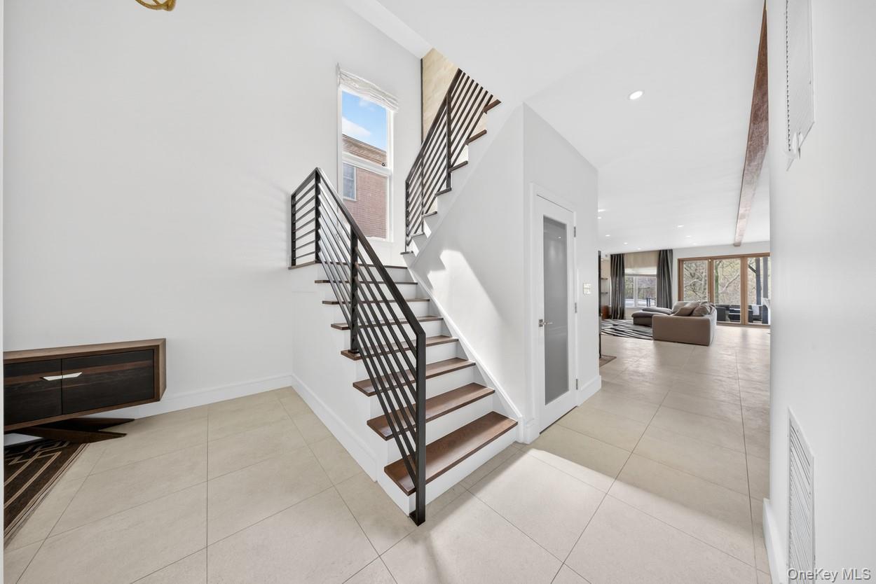 Single Family 242nd Street  Queens, NY 11362, MLS-1008824-6