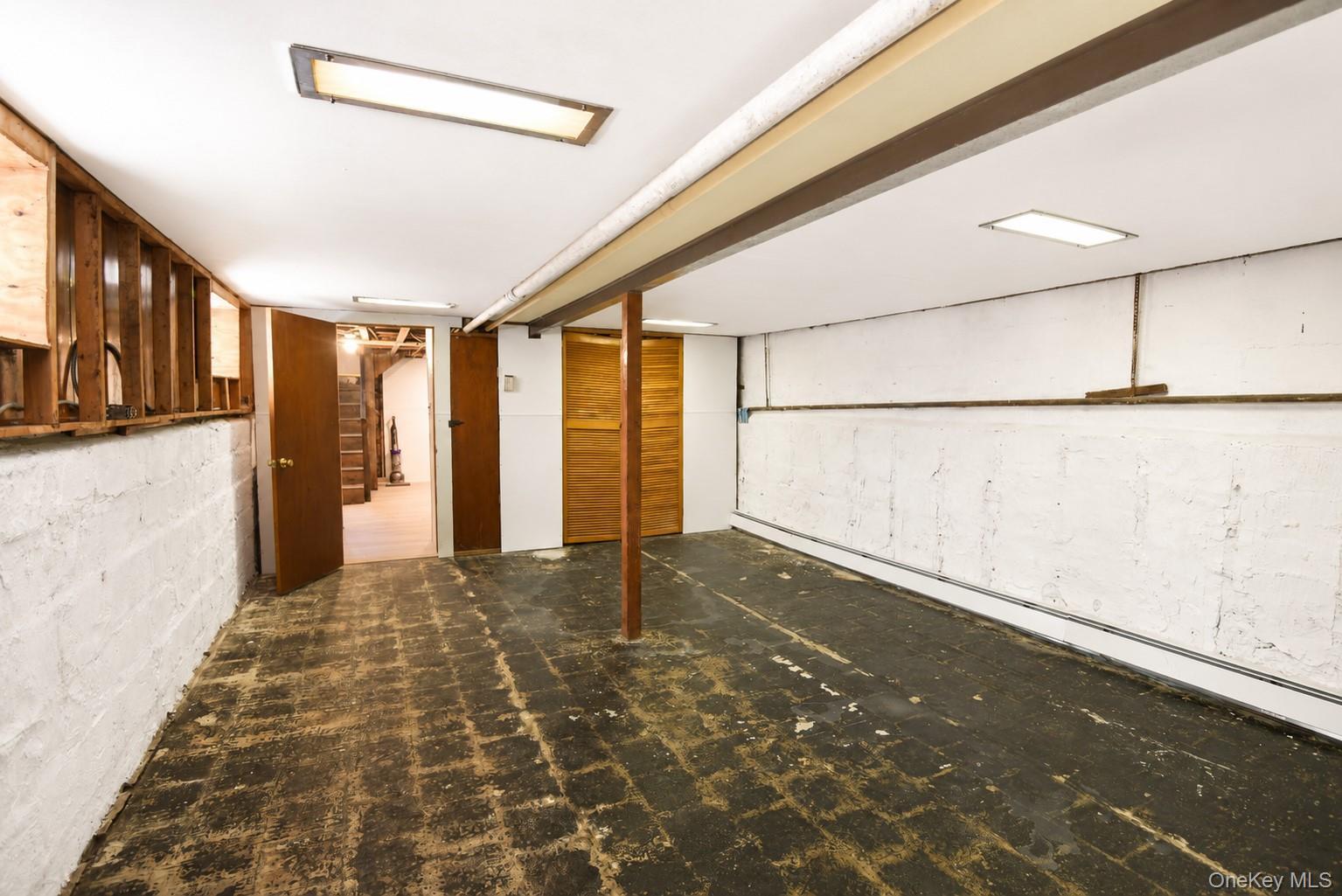 Single Family 170th Street  Queens, NY 11432, MLS-1008834-20
