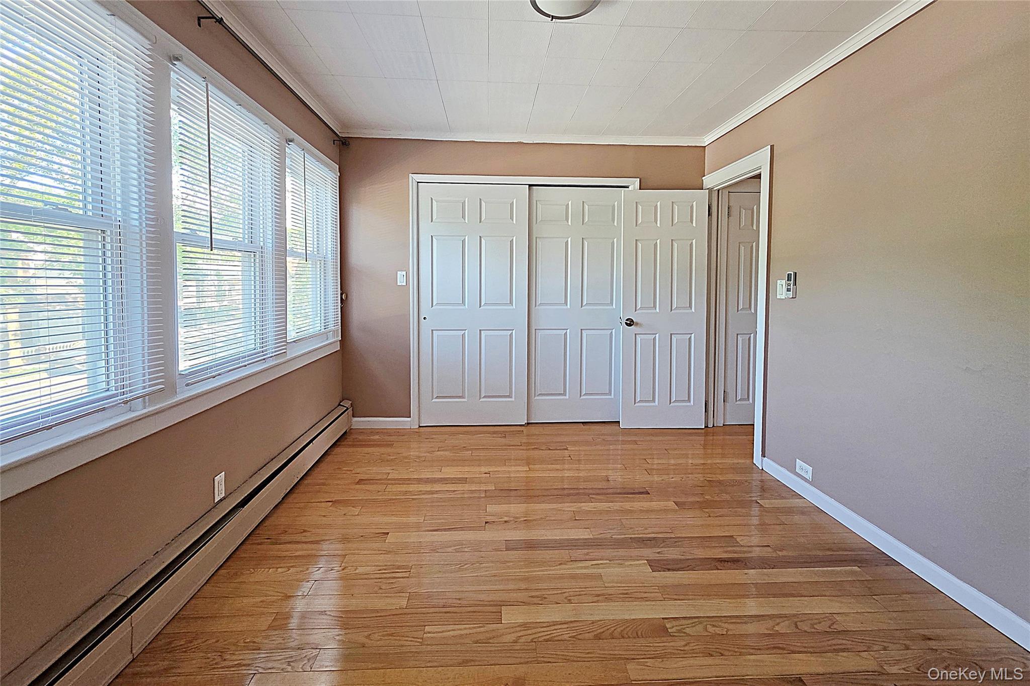 Single Family Marathon Queens, NY 11363, MLS-1008845-26