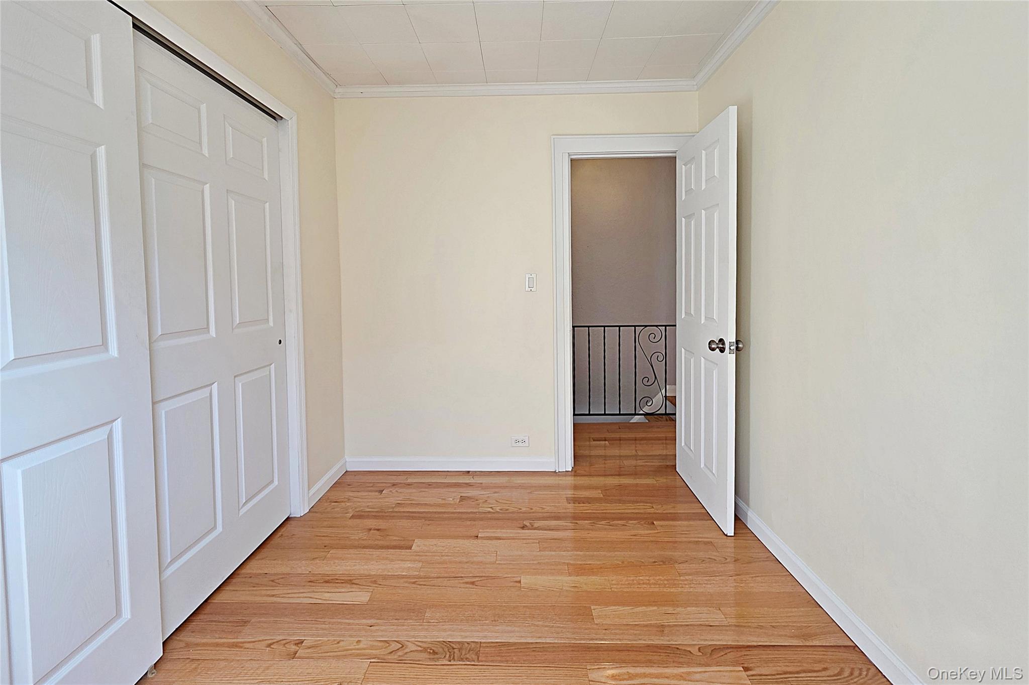 Single Family Marathon Queens, NY 11363, MLS-1008845-27