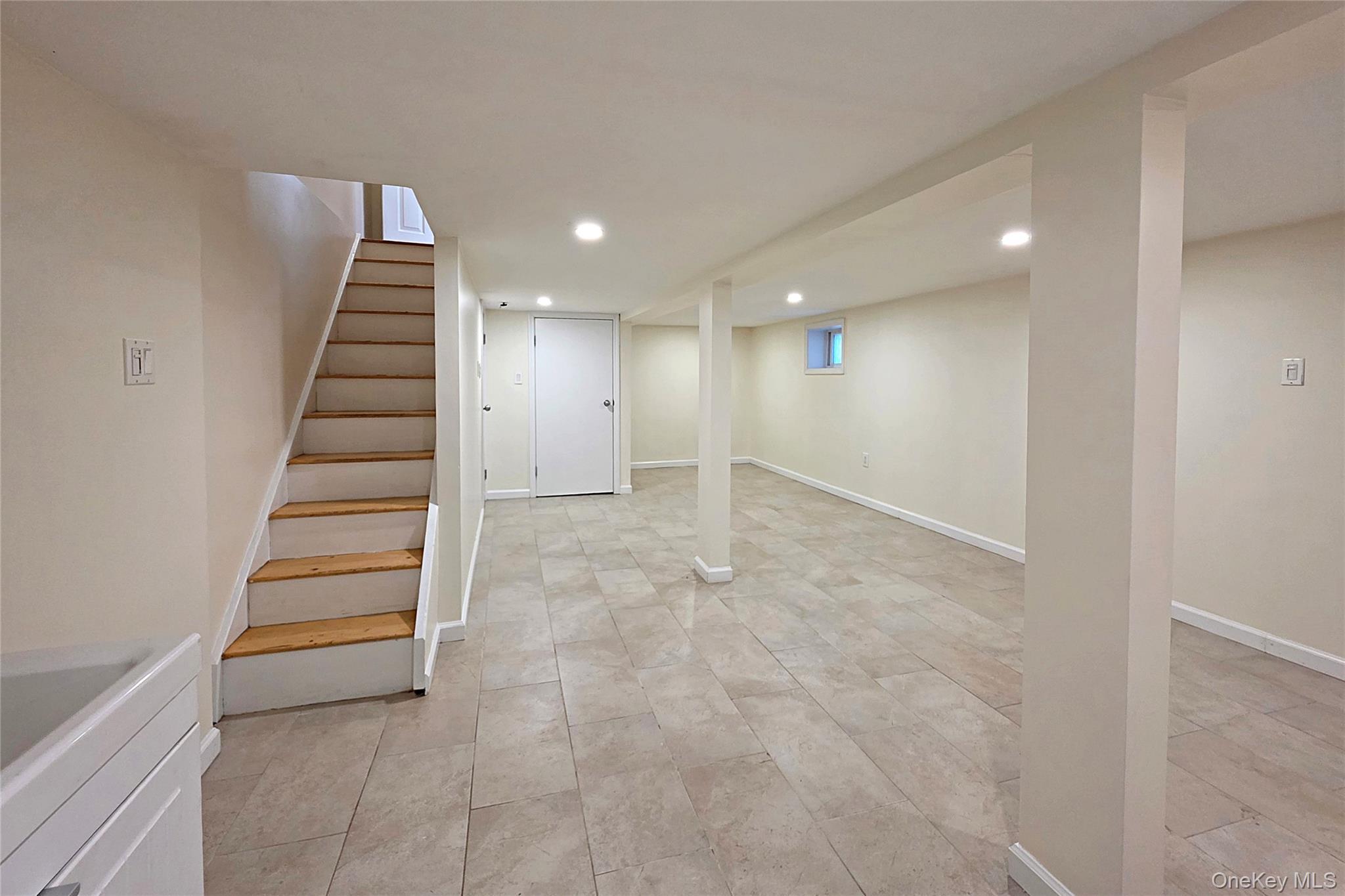 Single Family Marathon Queens, NY 11363, MLS-1008845-31