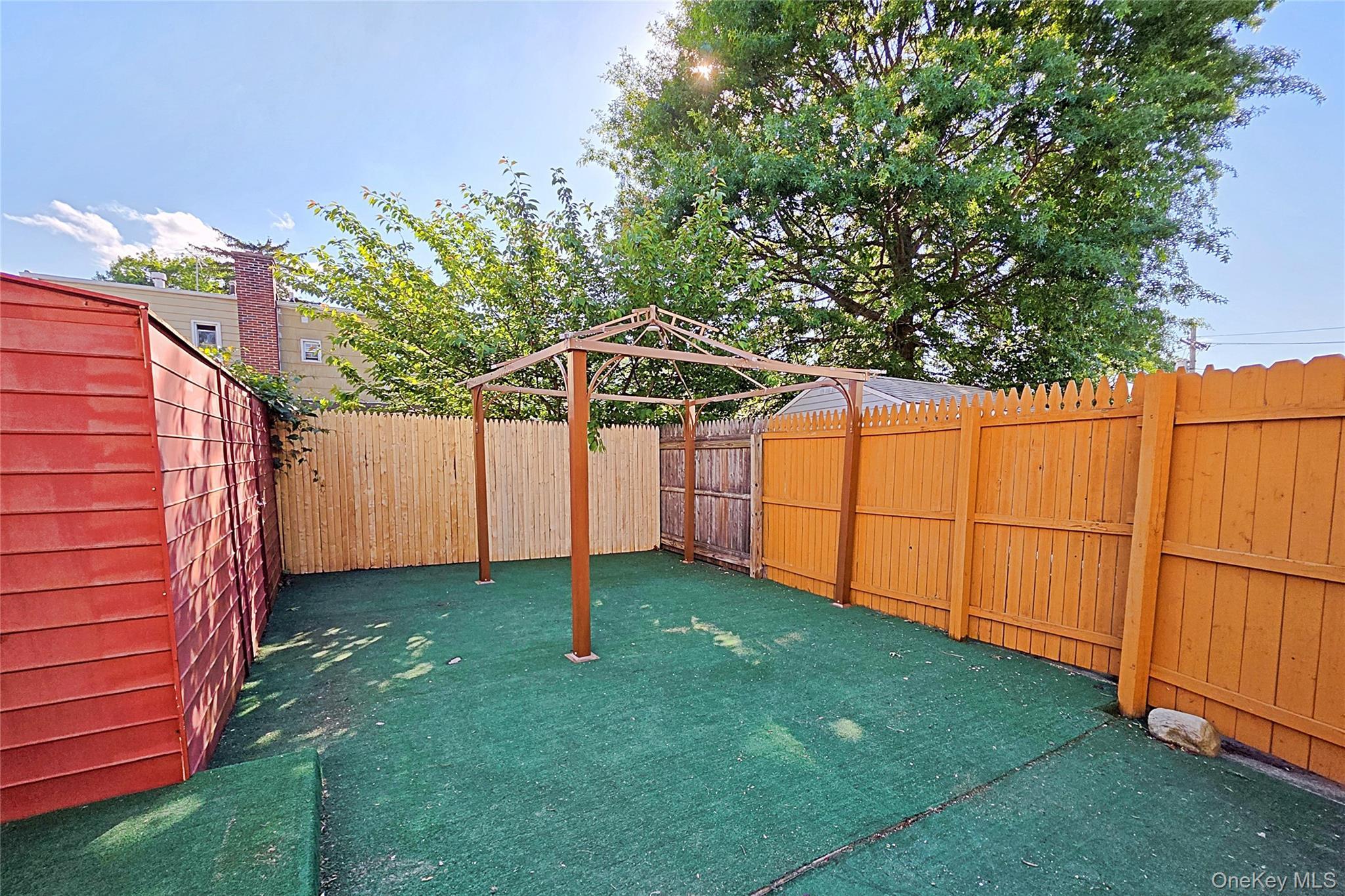 Single Family Marathon Queens, NY 11363, MLS-1008845-33