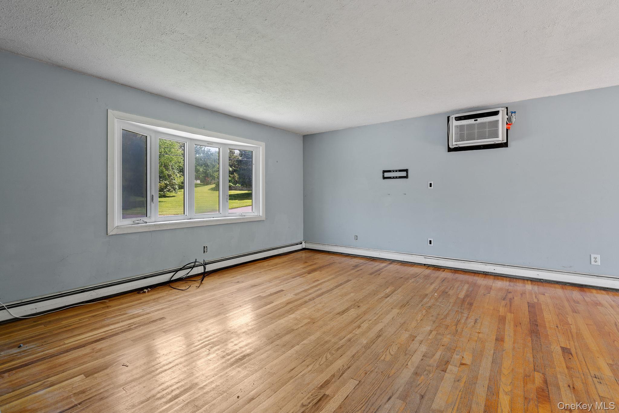 Single Family Caudie Drive Dutchess County, NY 12603, MLS-1008862-12